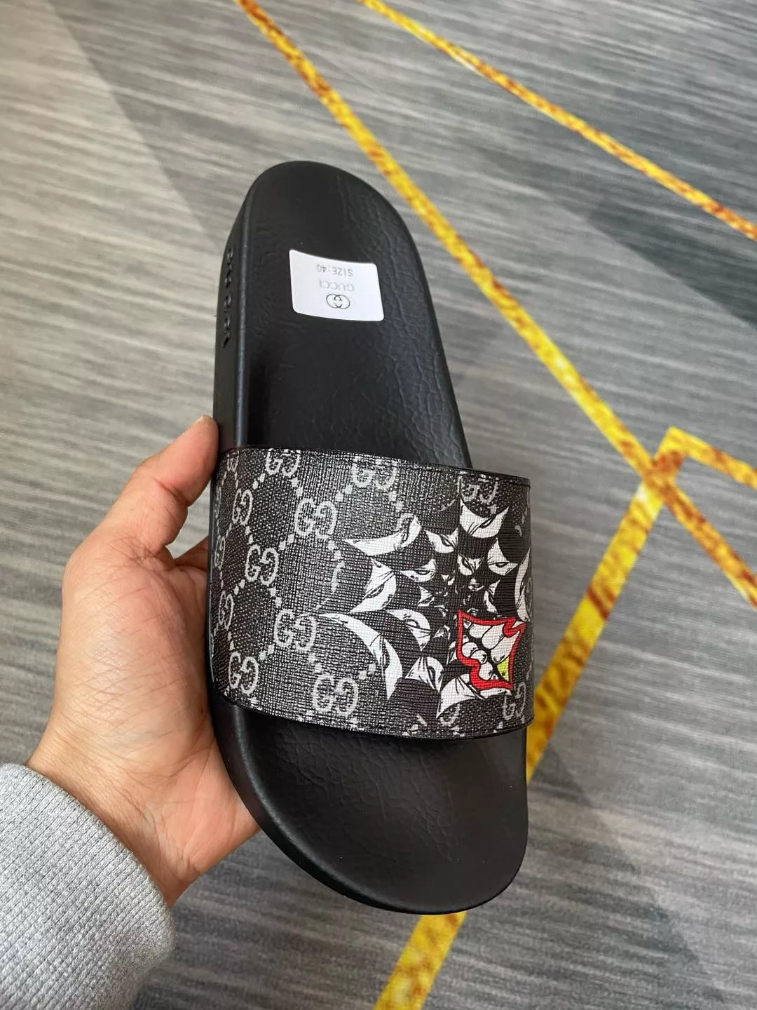 Gucci Slippers For Men Comfortable 6025