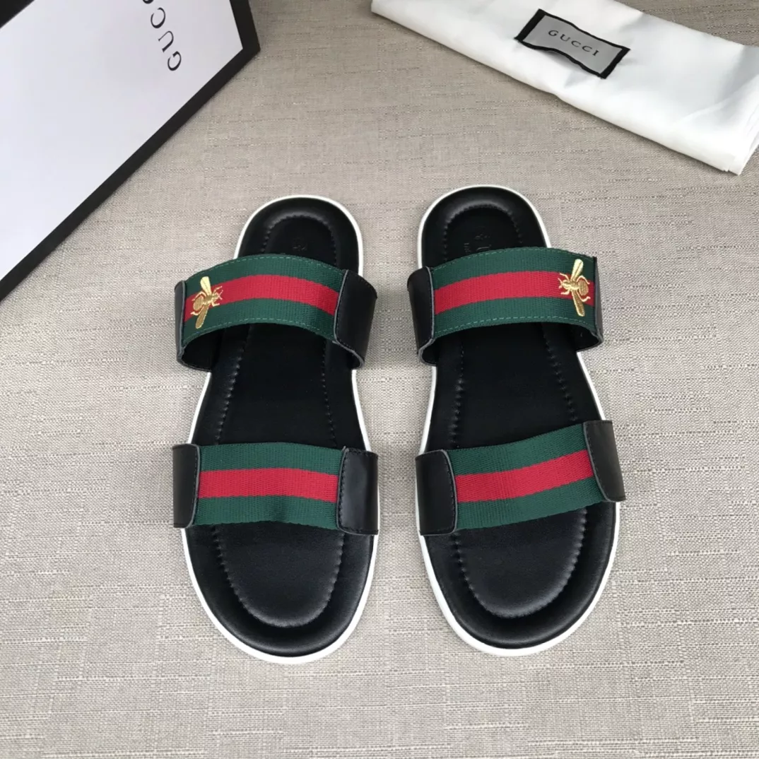 Gucci Slippers For Men Comfortable 7385