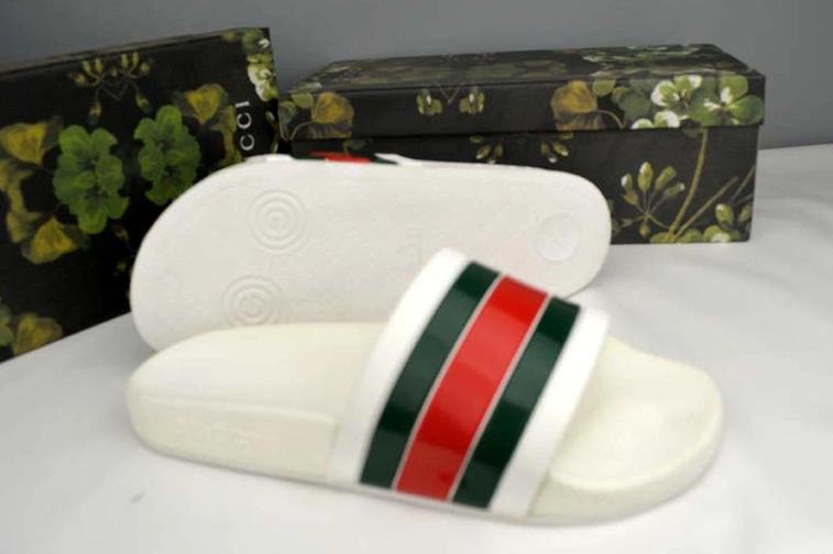 Gucci Slippers For Men EasyMatch 3460