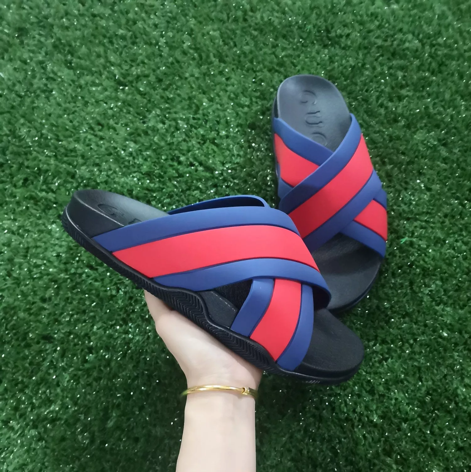 Gucci Slippers For Men EasyMatch 4328