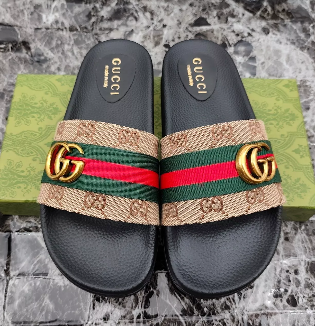 Gucci Slippers For Men EyeCatching 9191
