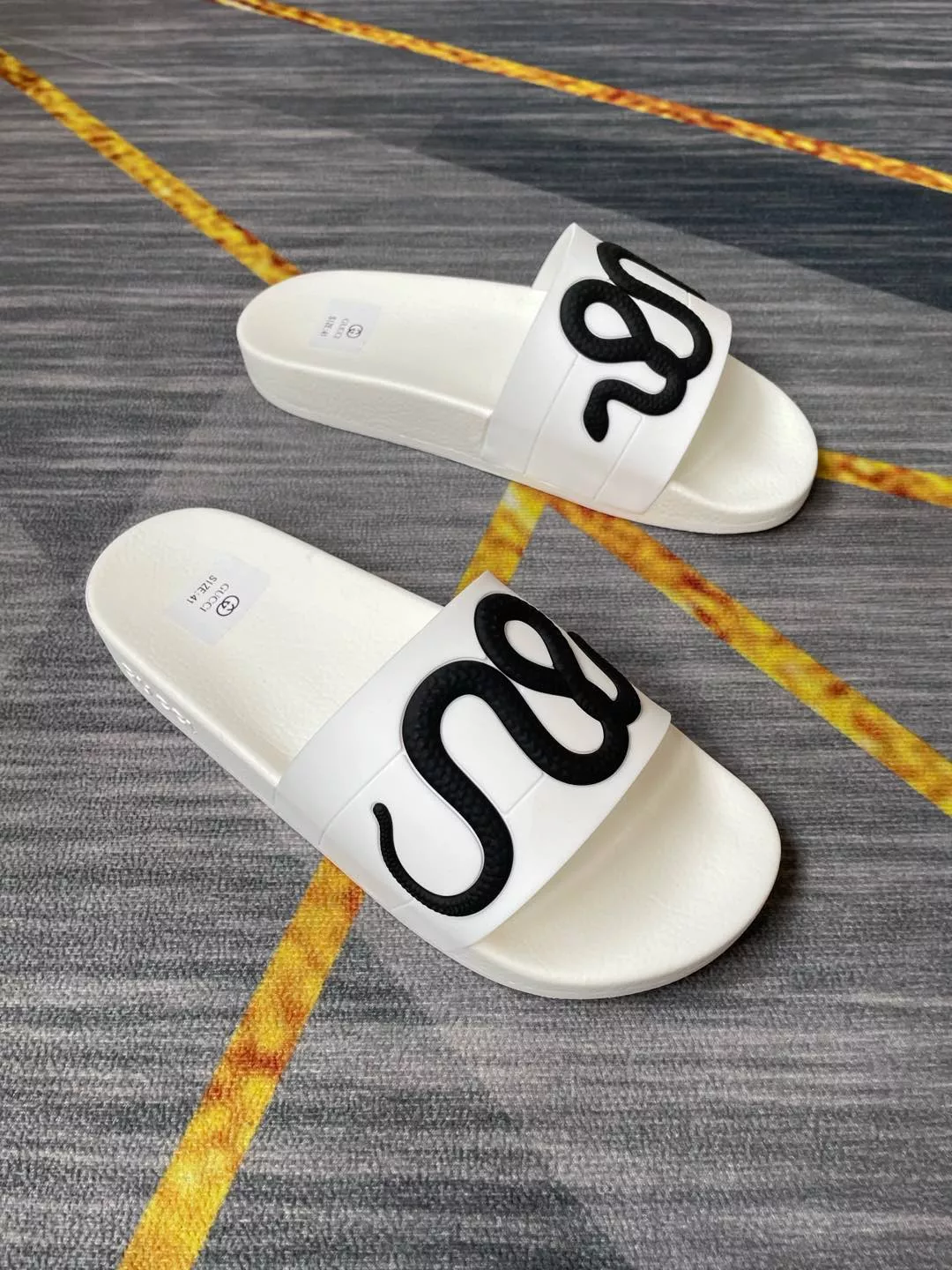 Gucci Slippers For Men HighQuality 3056