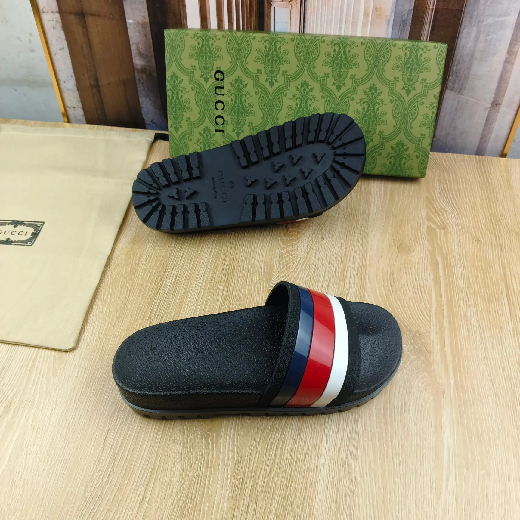 Gucci Slippers For Men HighQuality 9970
