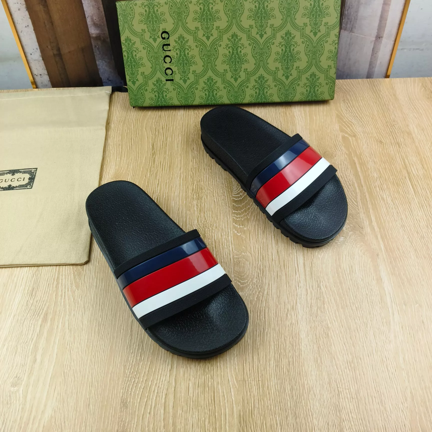 Gucci Slippers For Men HighQuality 9970