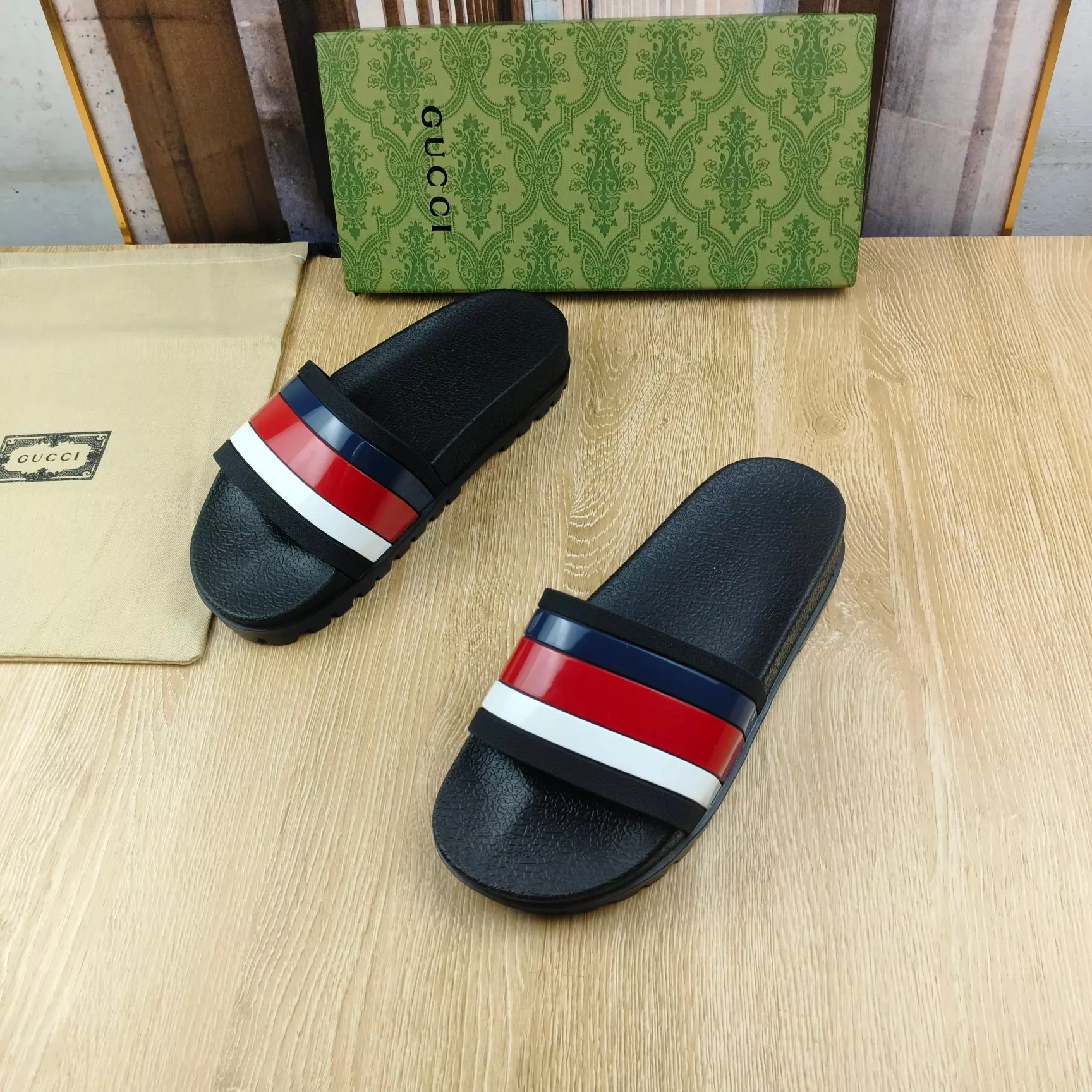 Gucci Slippers For Men HighQuality 9970