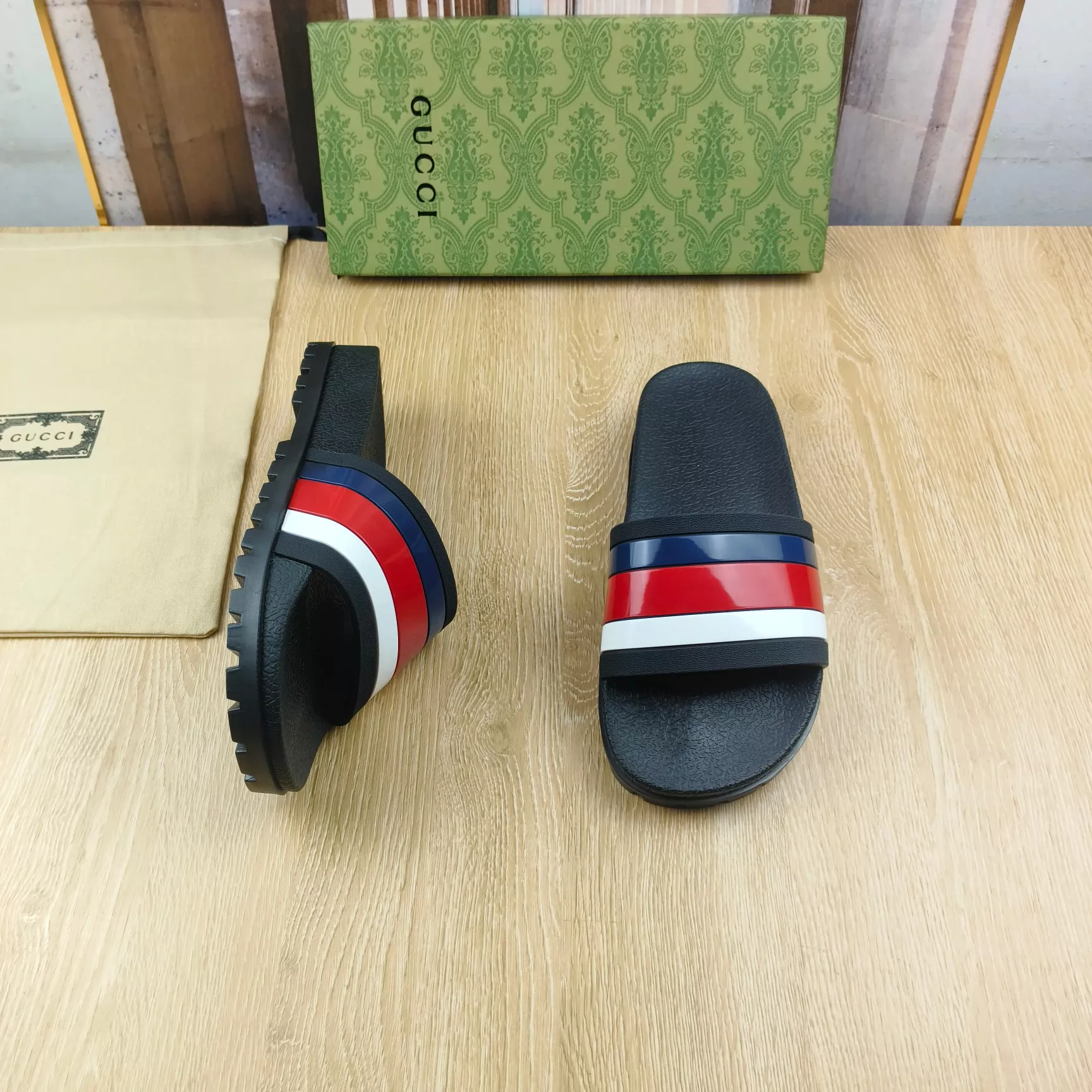 Gucci Slippers For Men HighQuality 9970