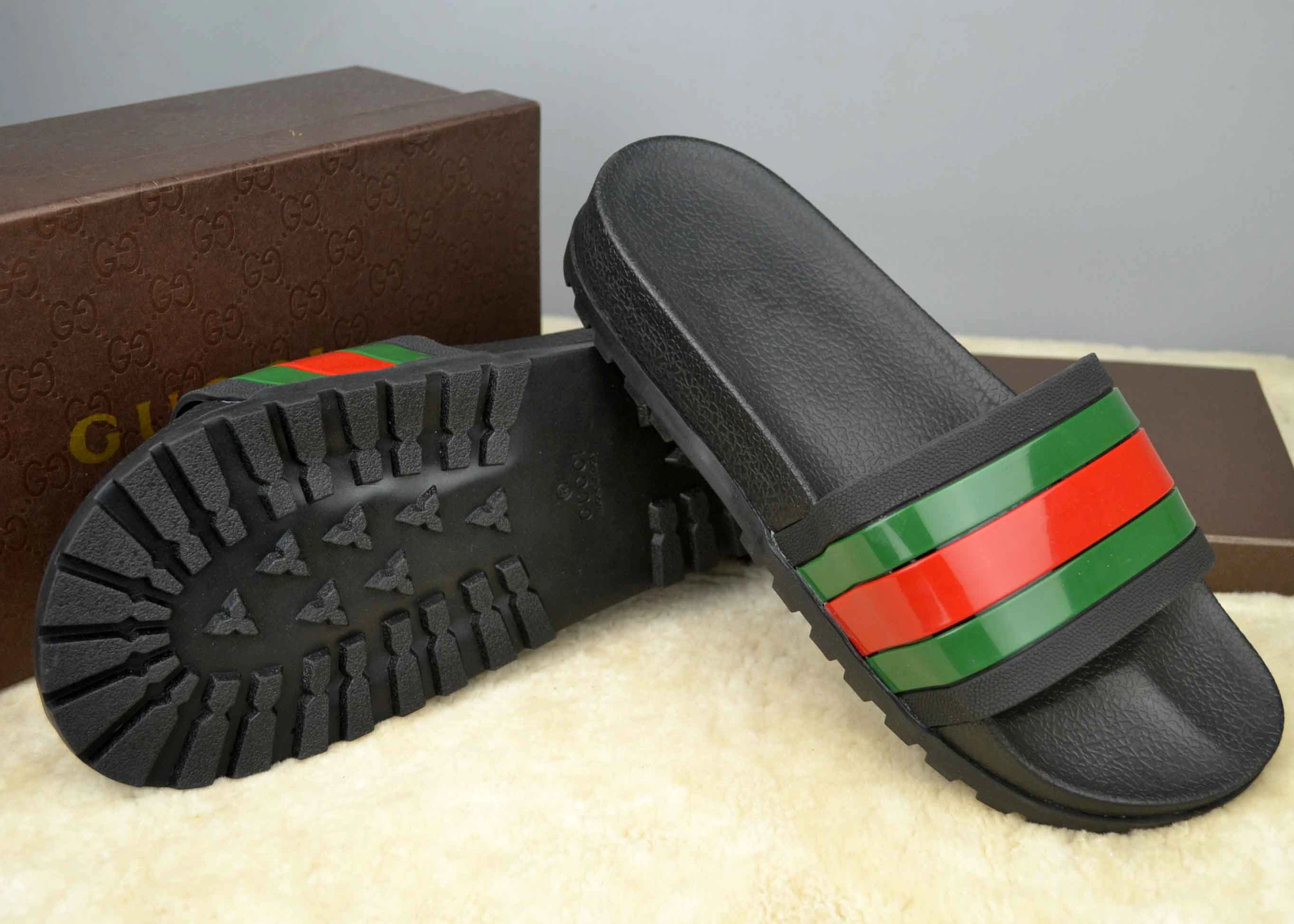 Gucci Slippers For Men Lightweight 3508