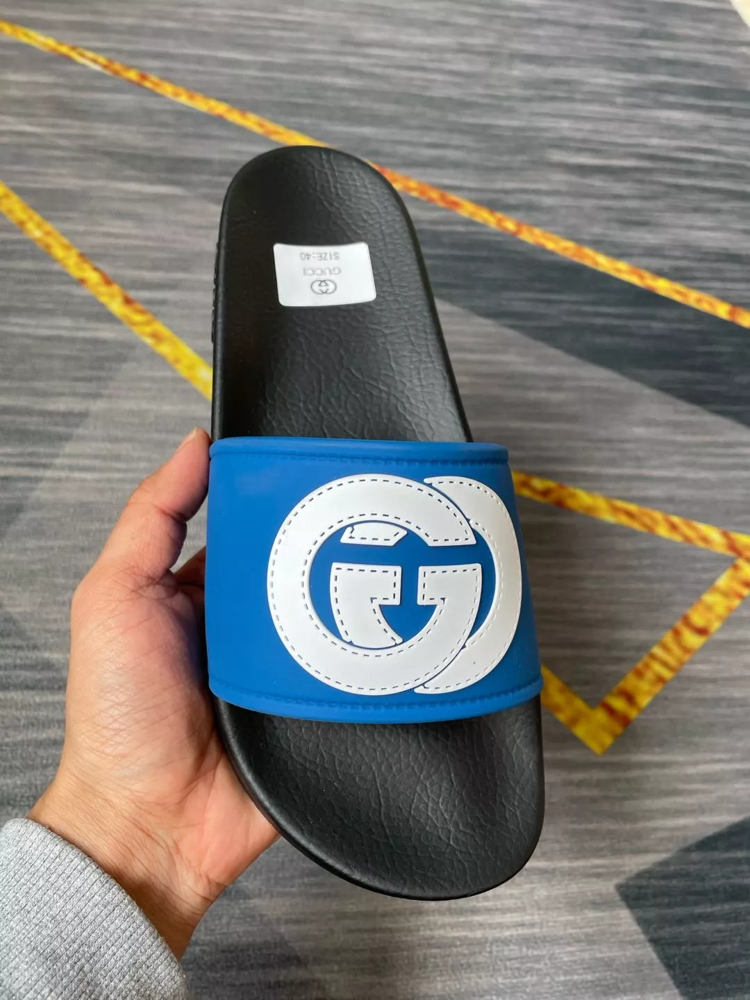 Gucci Slippers For Men Minimalist 5079