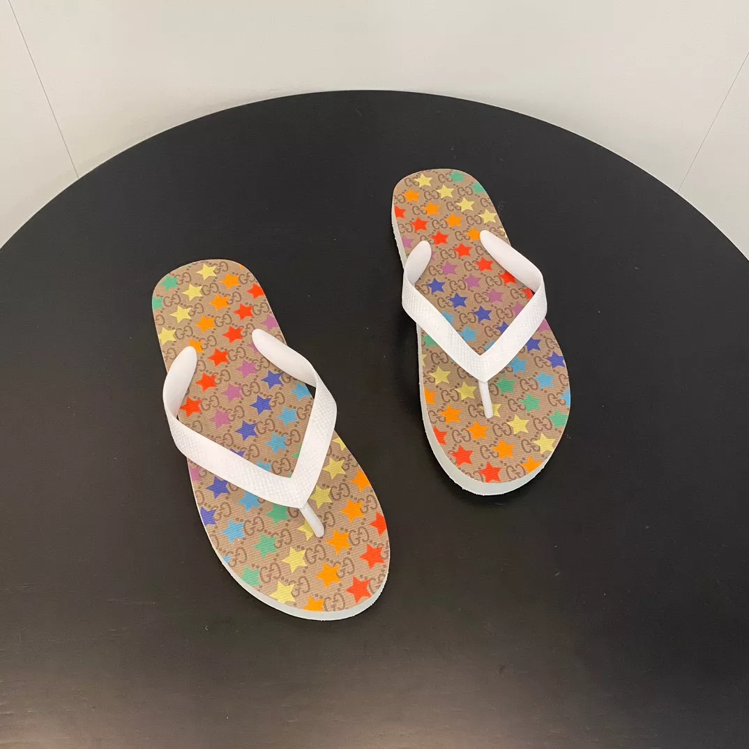 Gucci Slippers For Men Modern 852