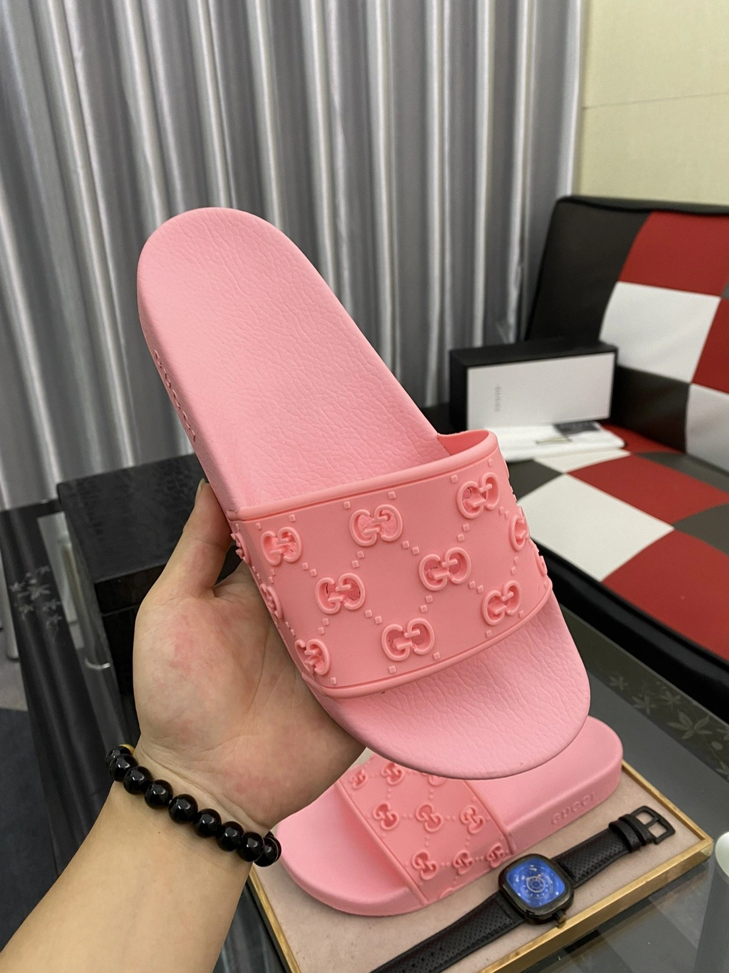 Gucci Slippers For Men Refined 5280
