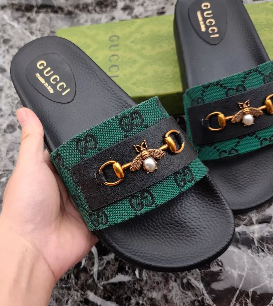 Gucci Slippers For Men Resilient 4246