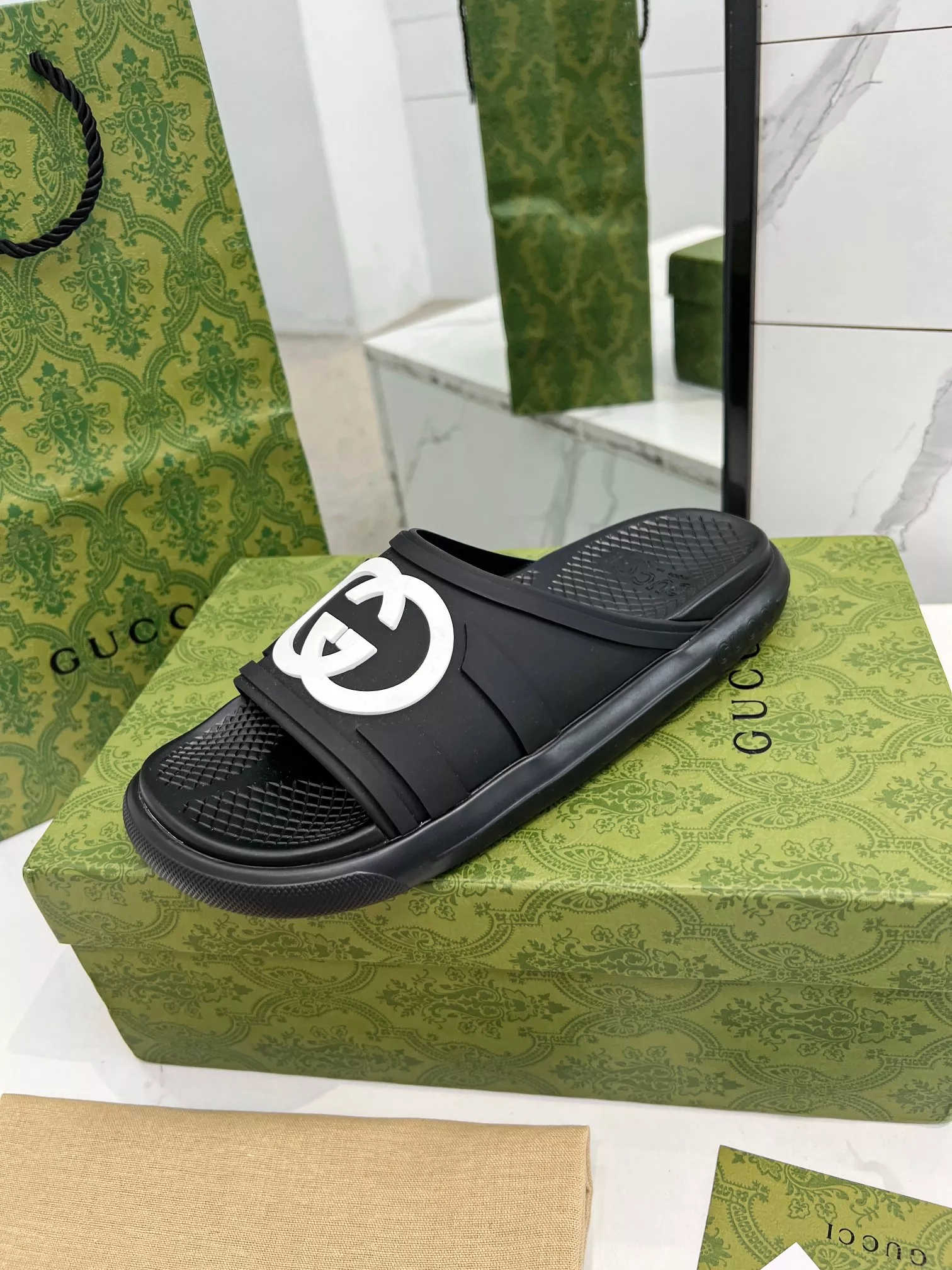 Gucci Slippers For Men SmartChoice 6661