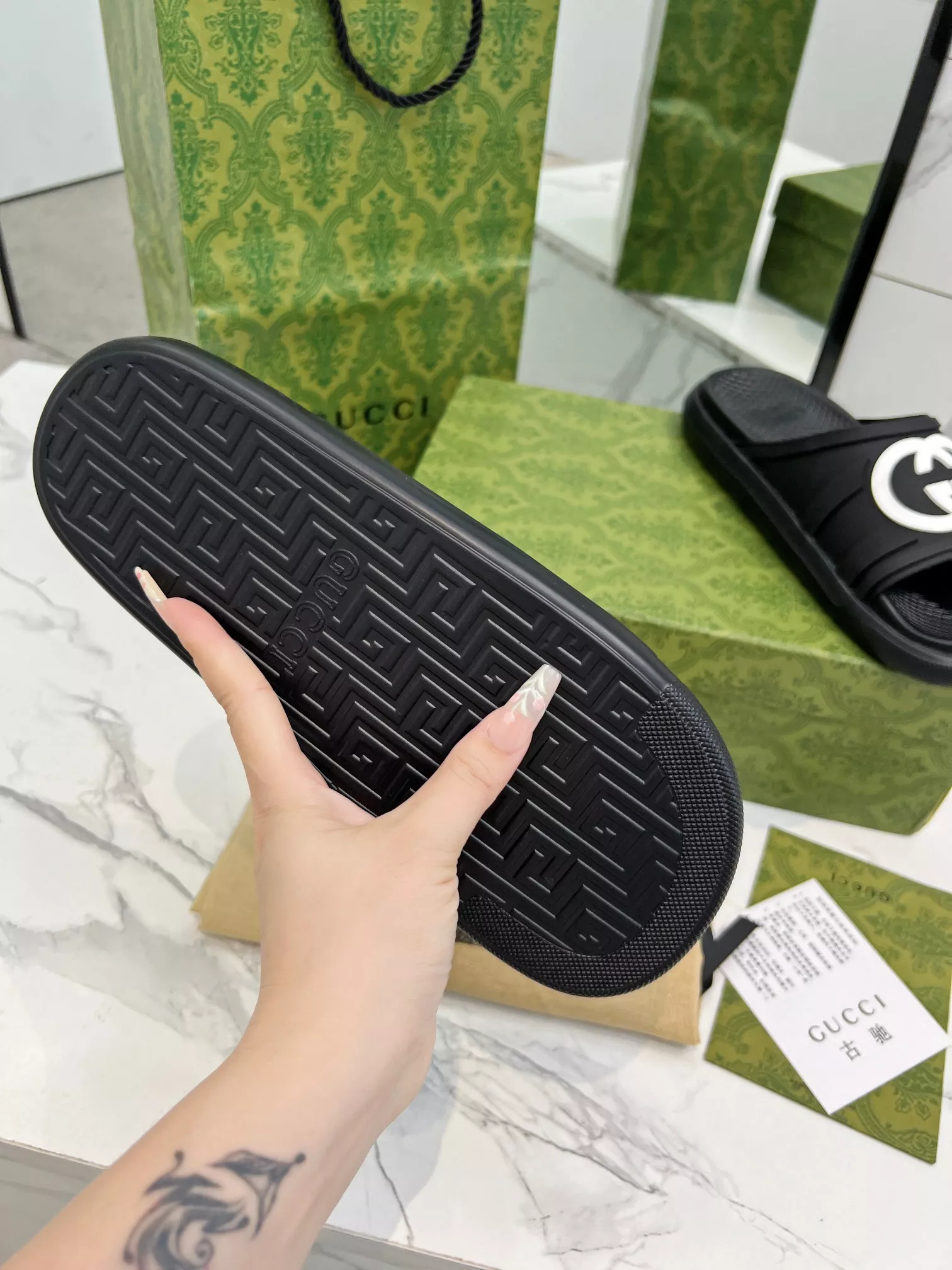 Gucci Slippers For Men SmartChoice 6661