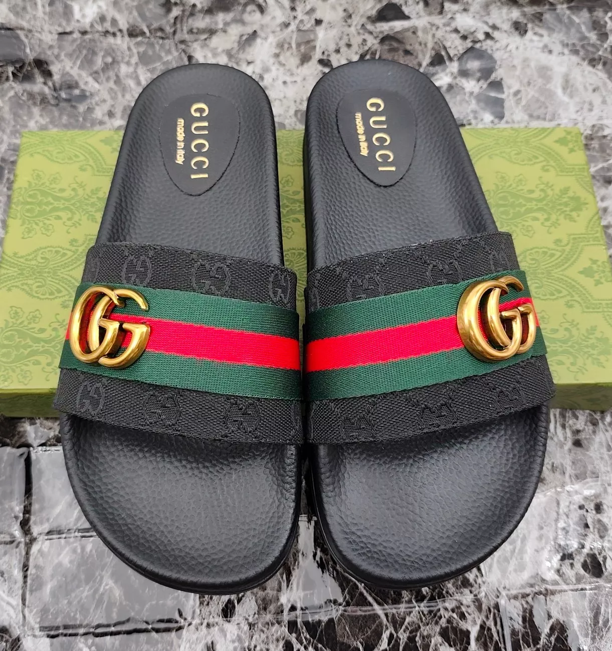 Gucci Slippers For Men Soft 2390