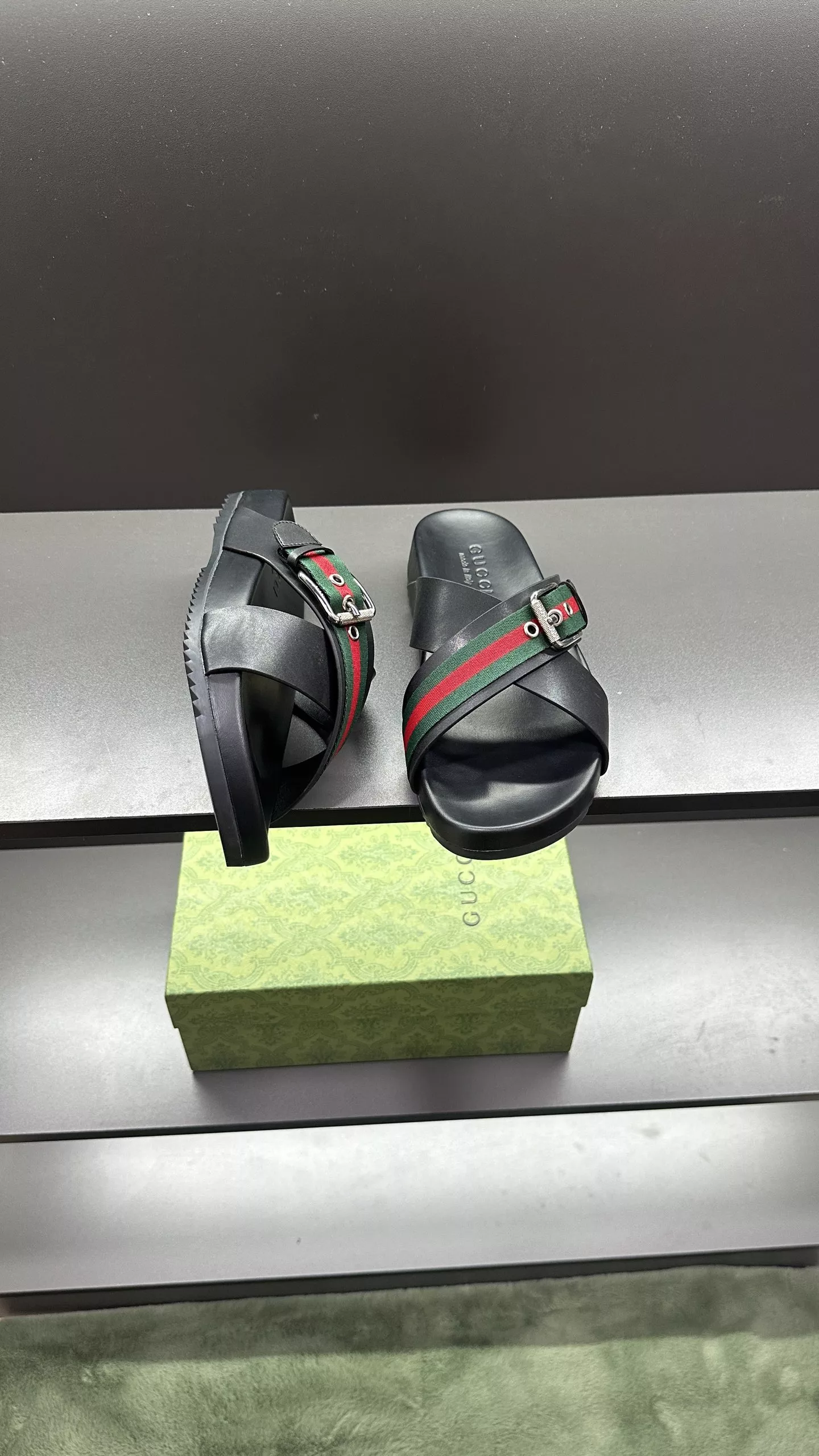 Gucci Slippers For Men Soft 2831