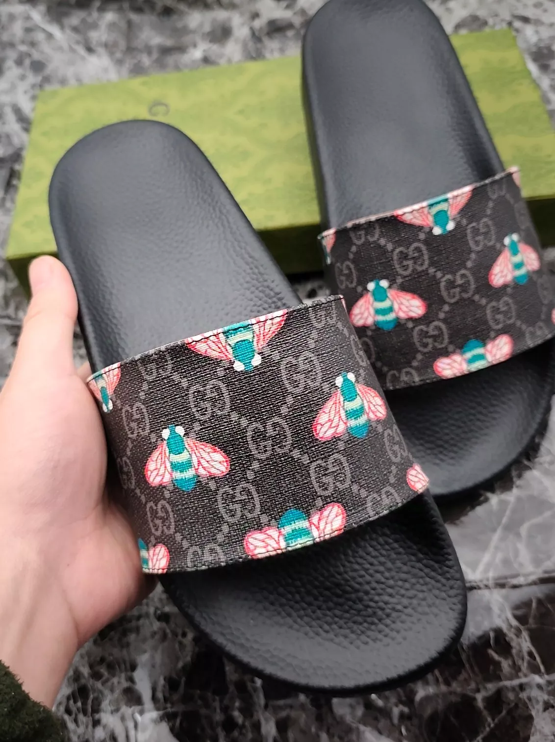 Gucci Slippers For Men Soft 5324