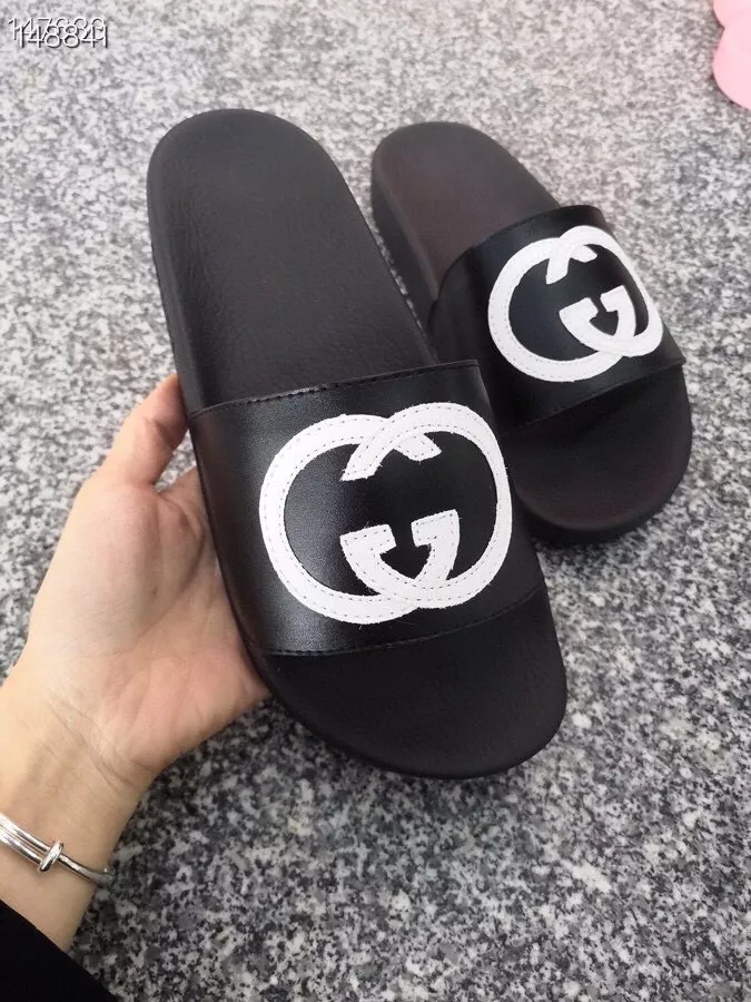 Gucci Slippers For Men Soft 880