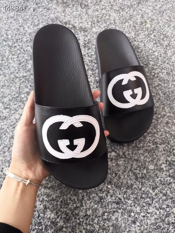Gucci Slippers For Men Soft 880