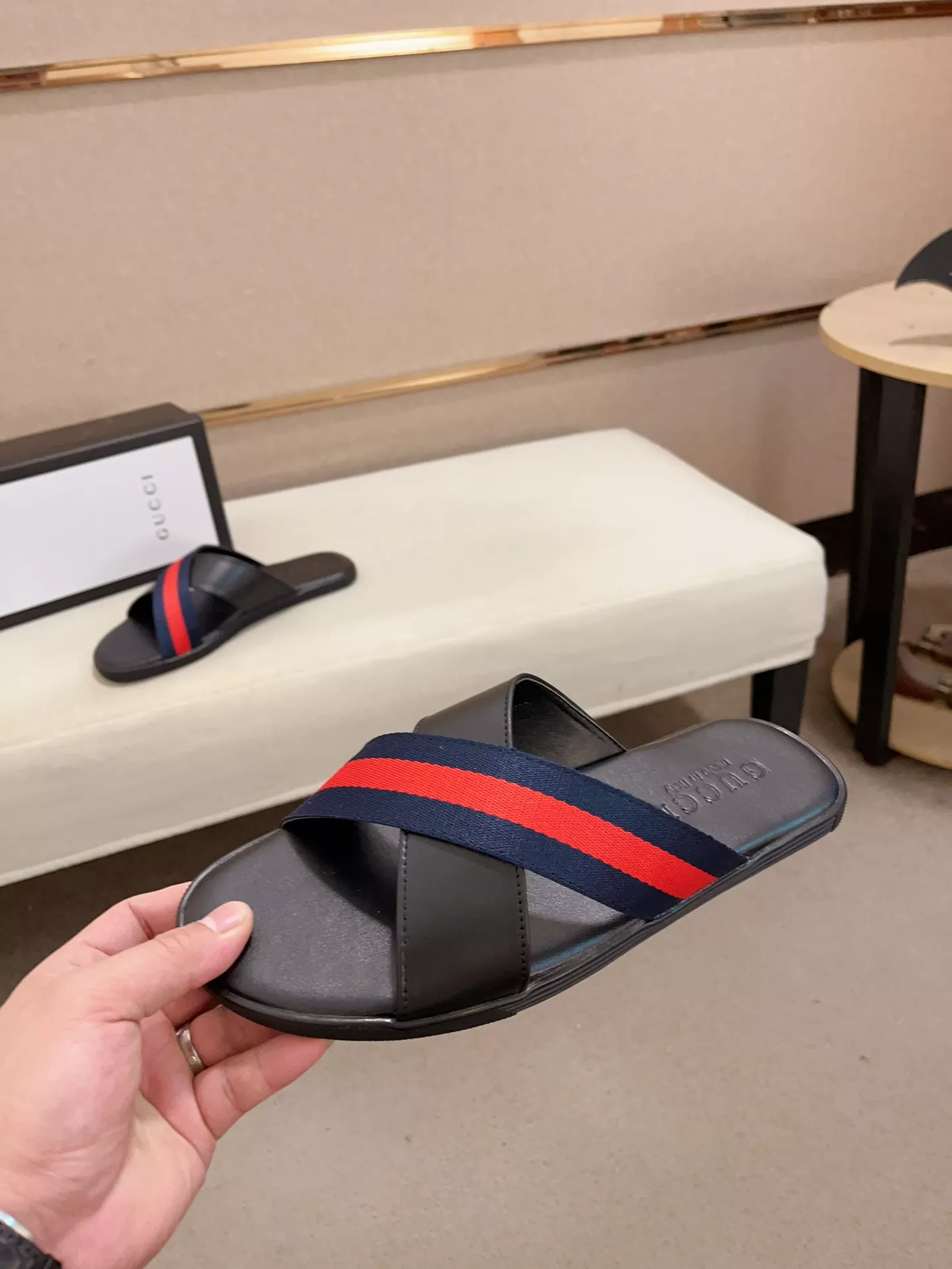 Gucci Slippers For Men Soft 9150