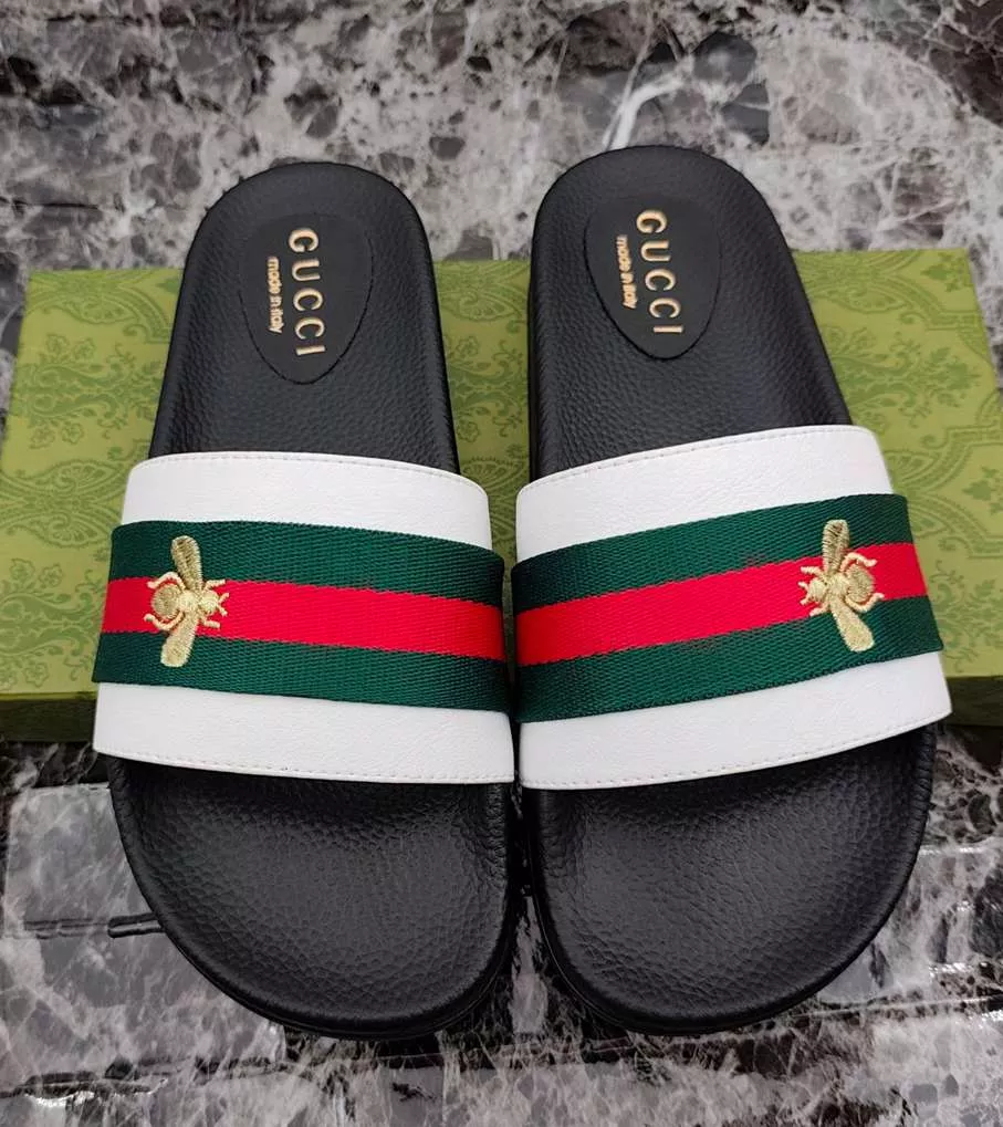 Gucci Slippers For Men Sophisticated 439