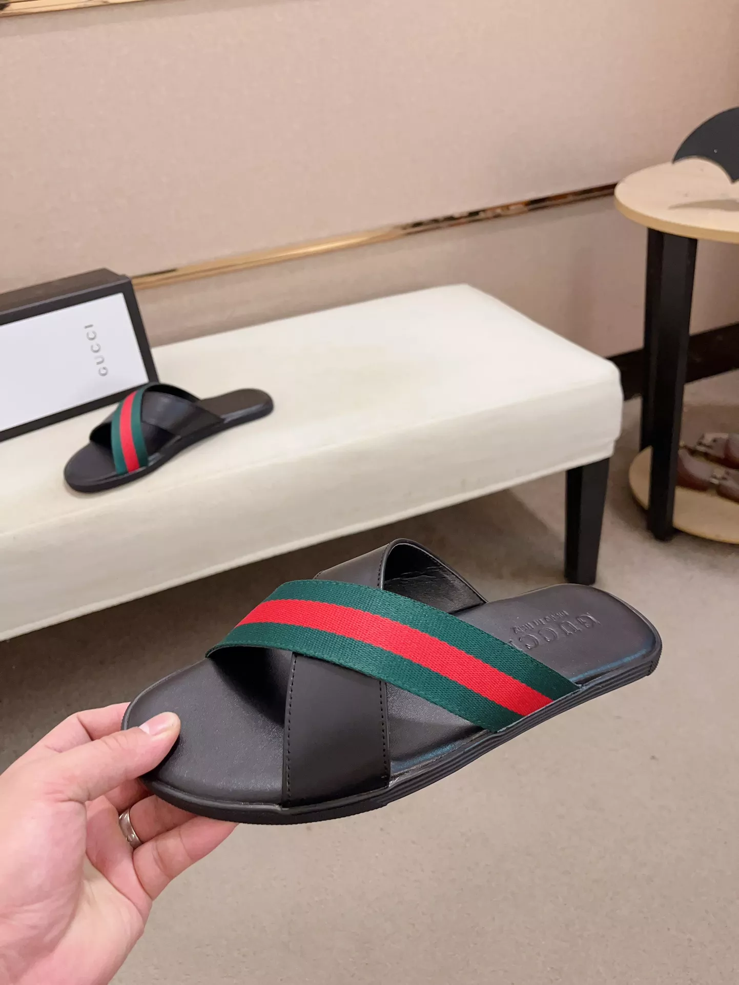 Gucci Slippers For Men StreetReady 2113