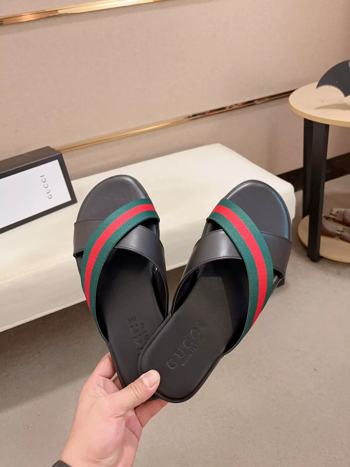 Gucci Slippers For Men StreetReady 2113