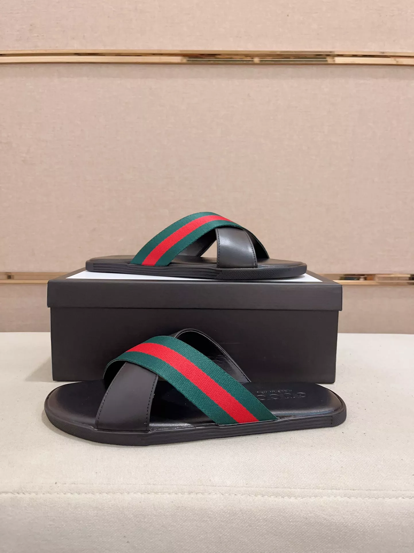 Gucci Slippers For Men StreetReady 2113