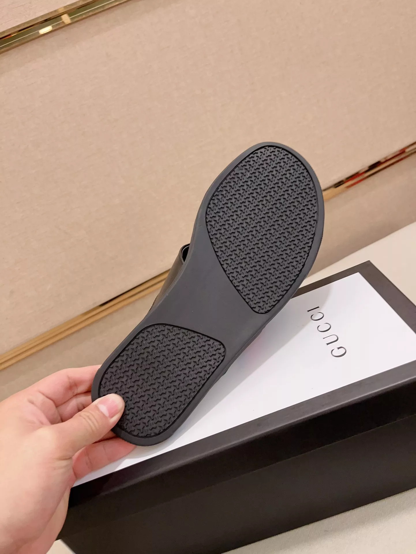 Gucci Slippers For Men StreetReady 2113
