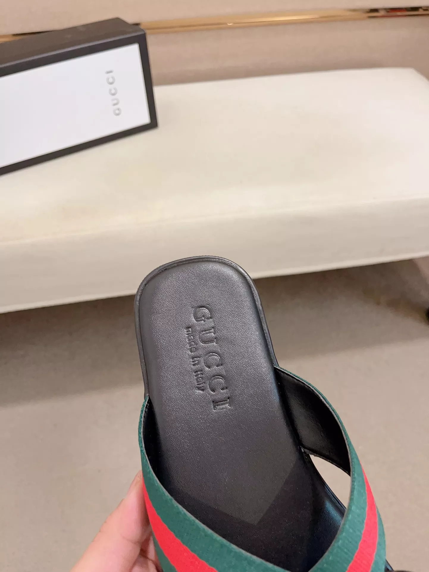 Gucci Slippers For Men StreetReady 4817