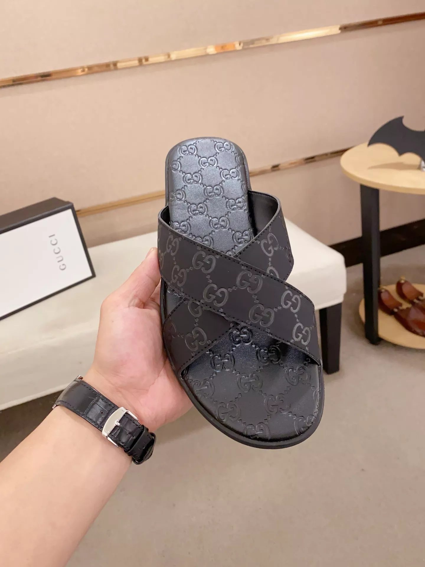 Gucci Slippers For Men Stylish 1339
