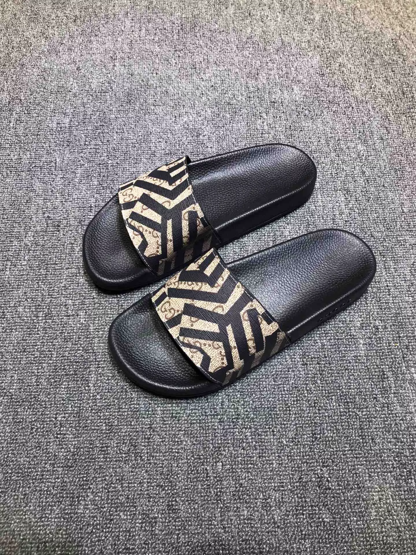 Gucci Slippers For Men Timeless 7909