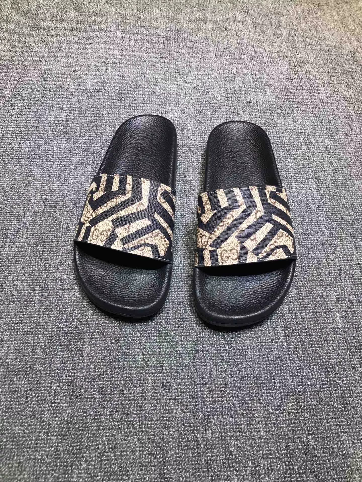 Gucci Slippers For Men Timeless 7909