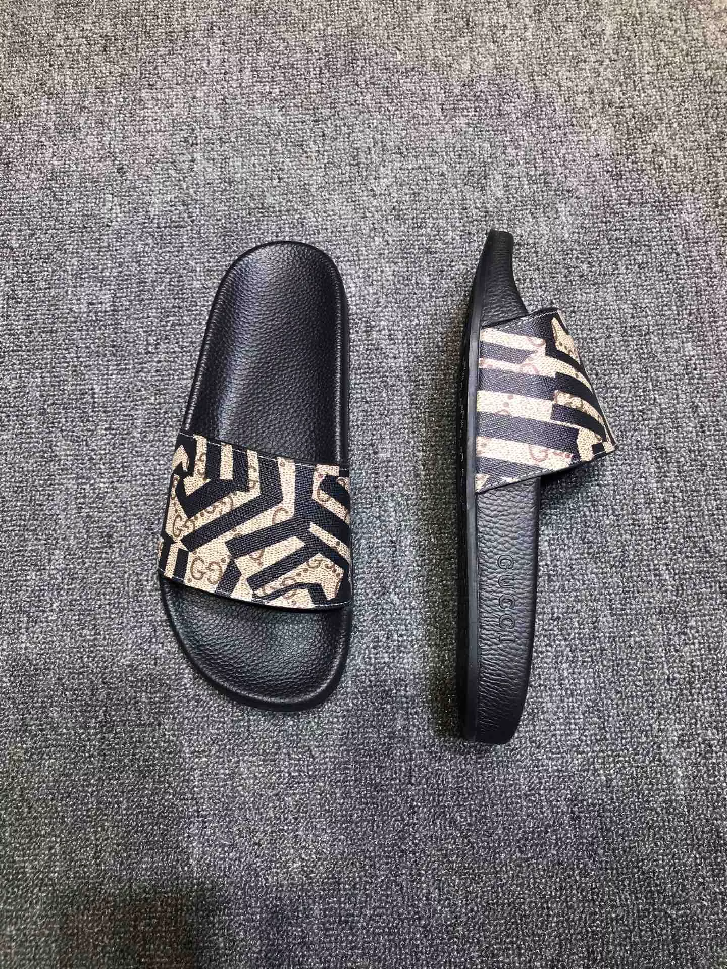 Gucci Slippers For Men Timeless 7909