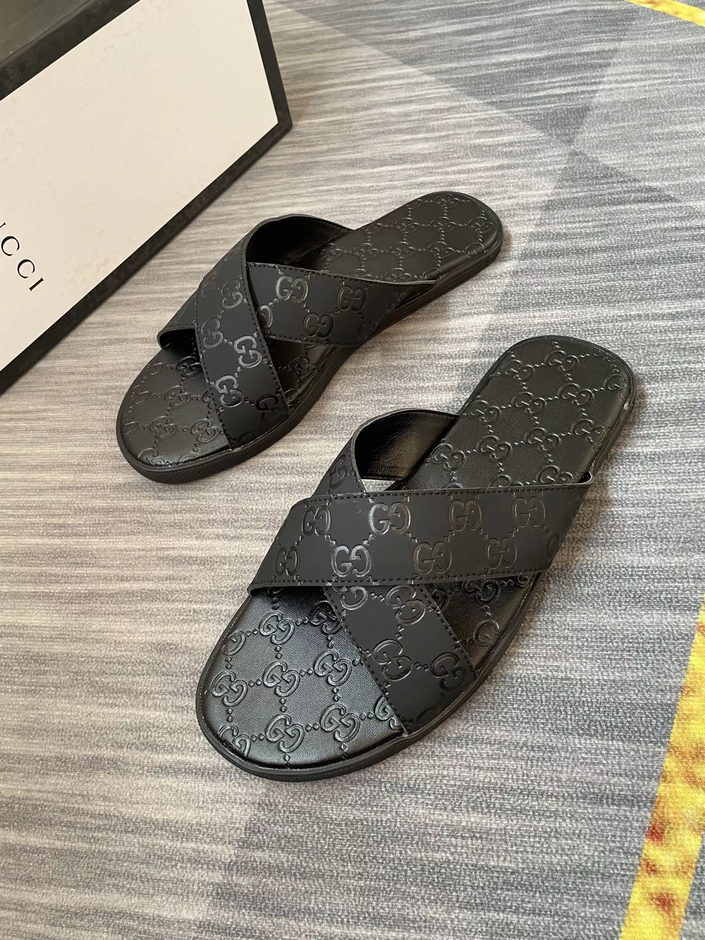 Gucci Slippers For Men Timeless 7952