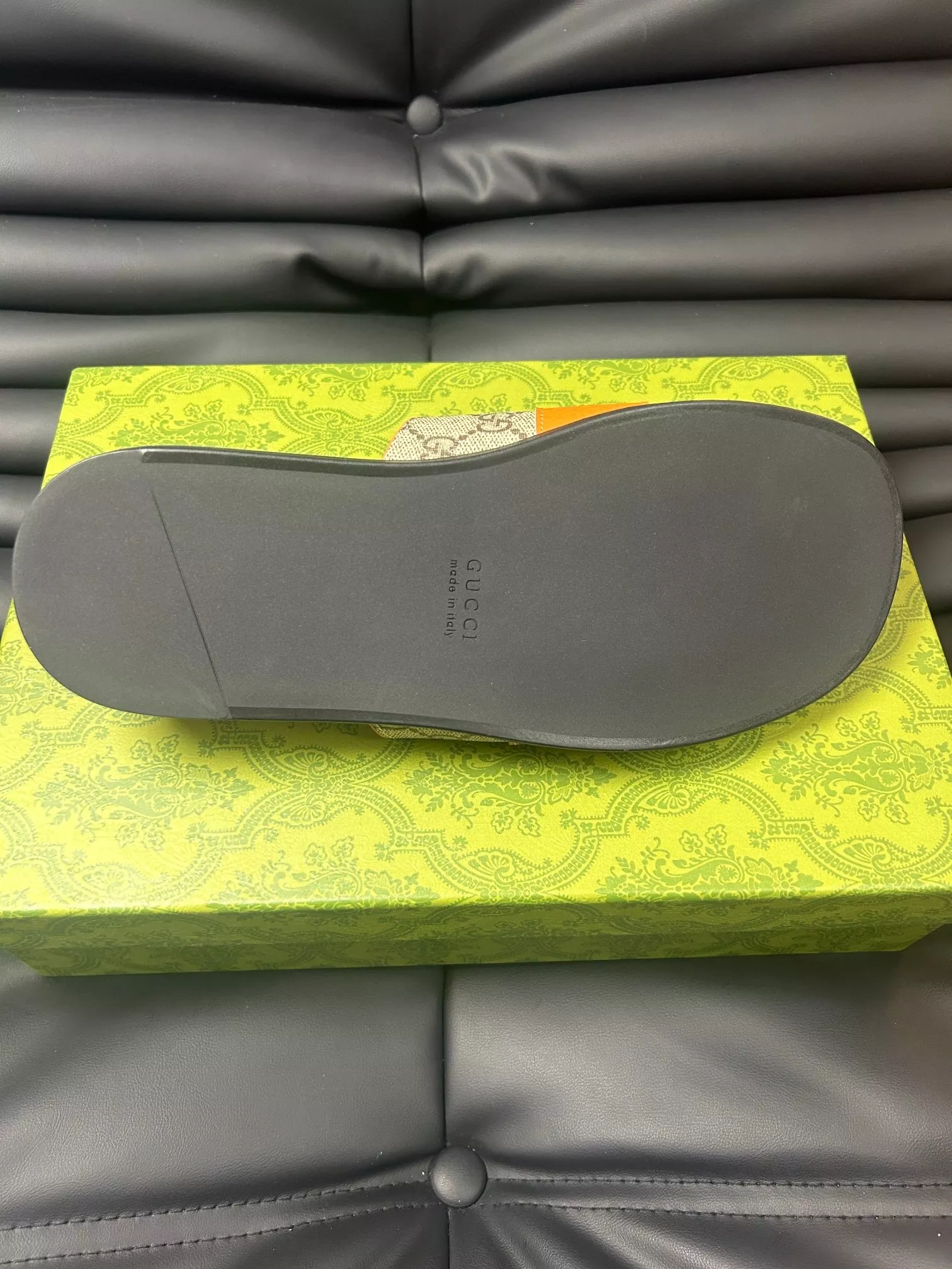Gucci Slippers For Men Timeless 9270