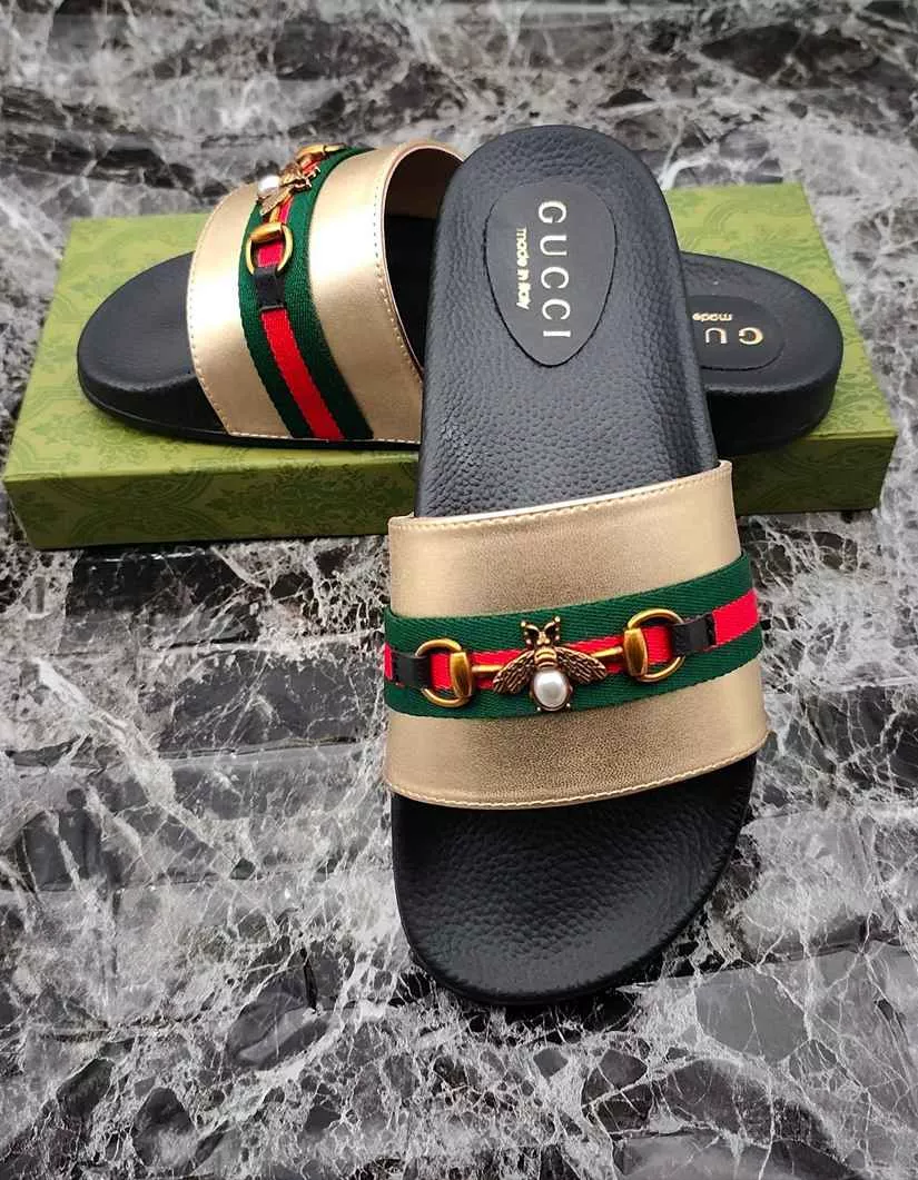 Gucci Slippers For Men Trendsetting 4261