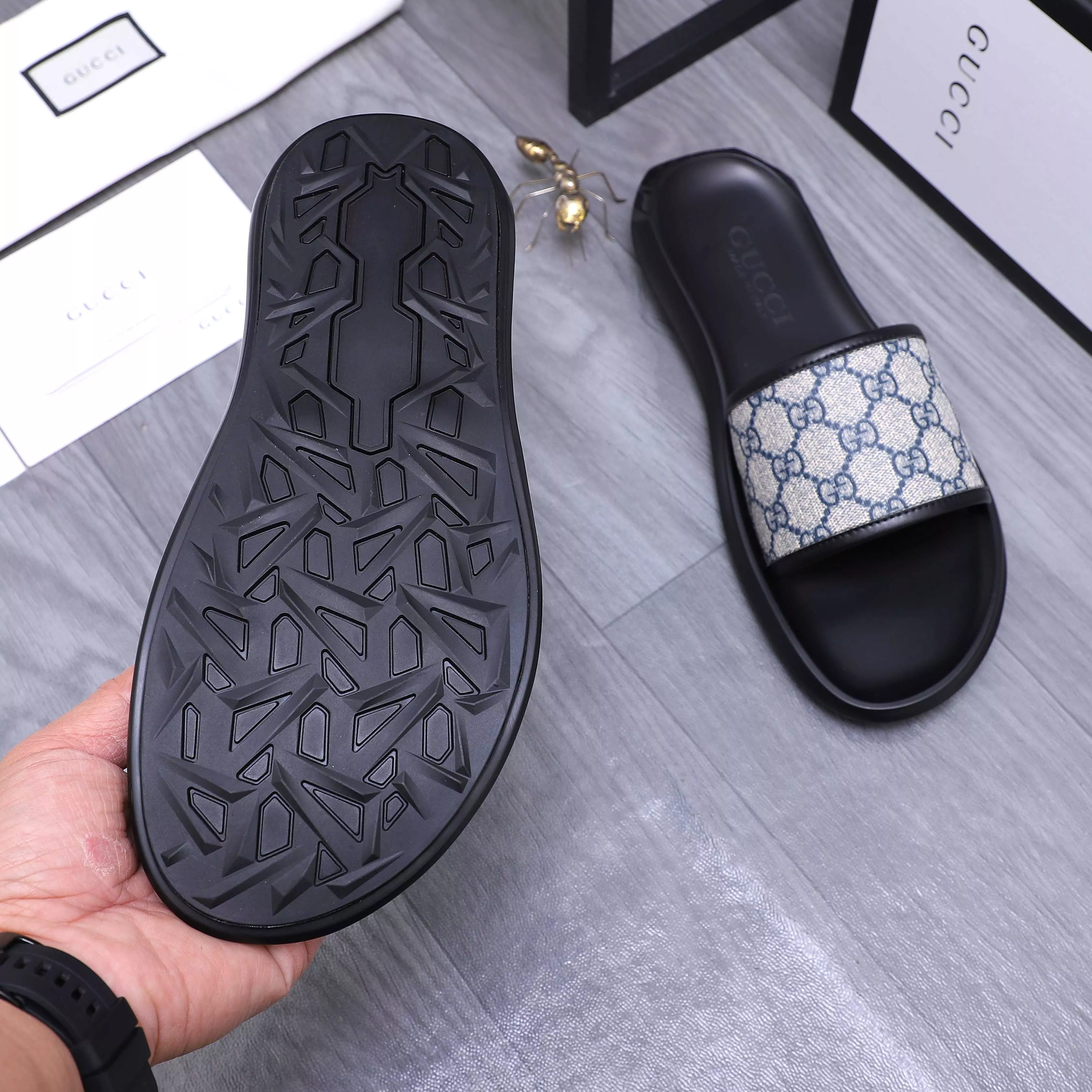 Gucci Slippers For Men Unique 2162