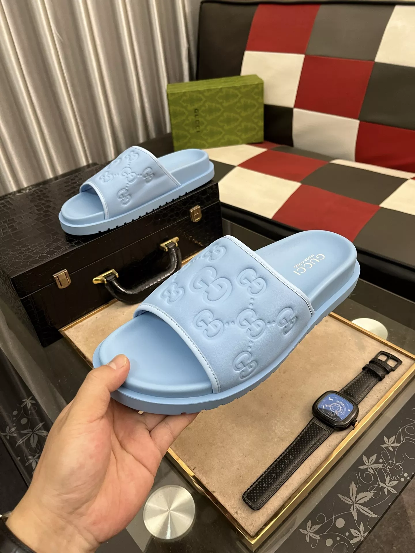Gucci Slippers For Men Versatile 1566