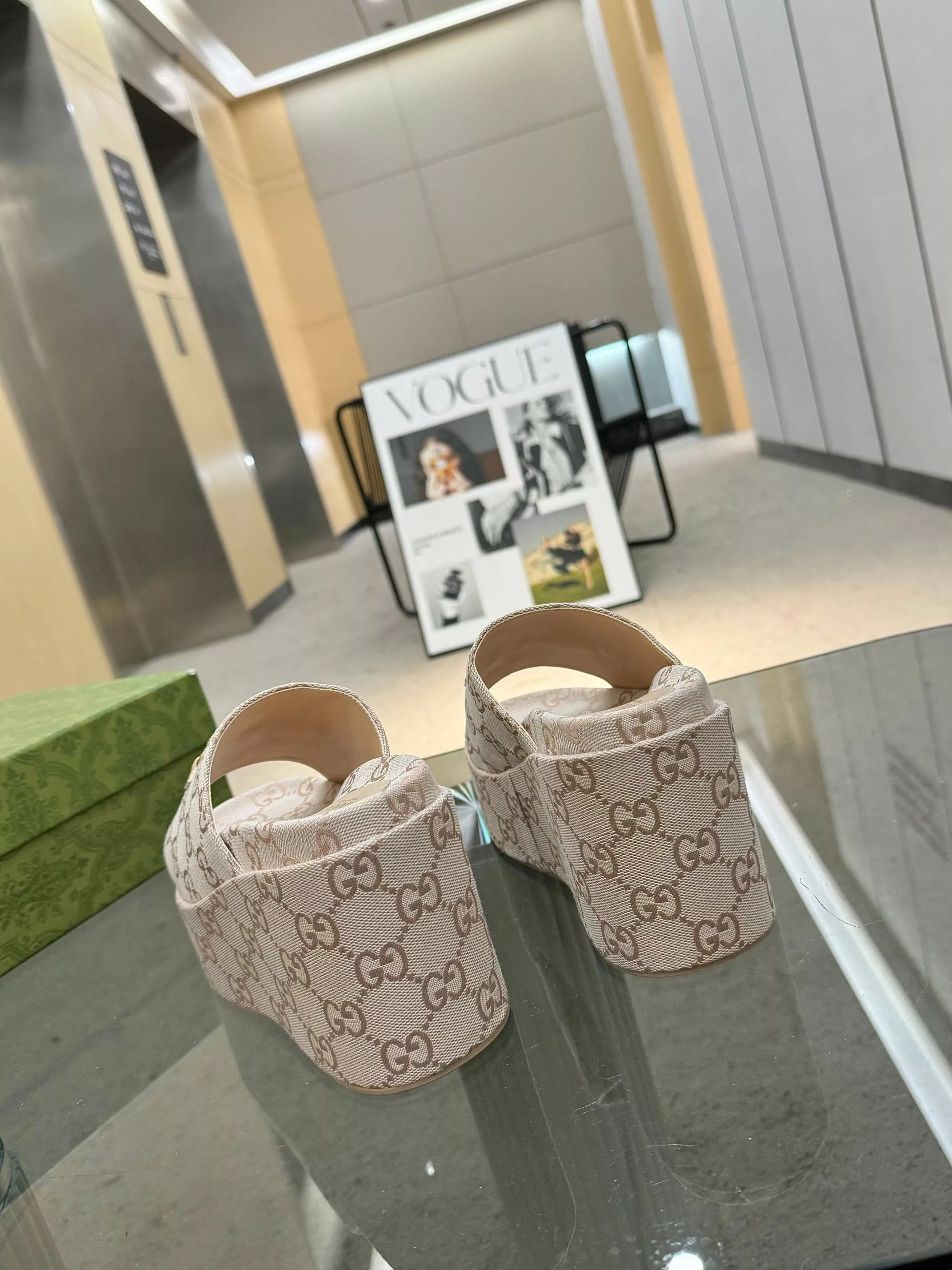 Gucci Slippers For Women Affordable 5178