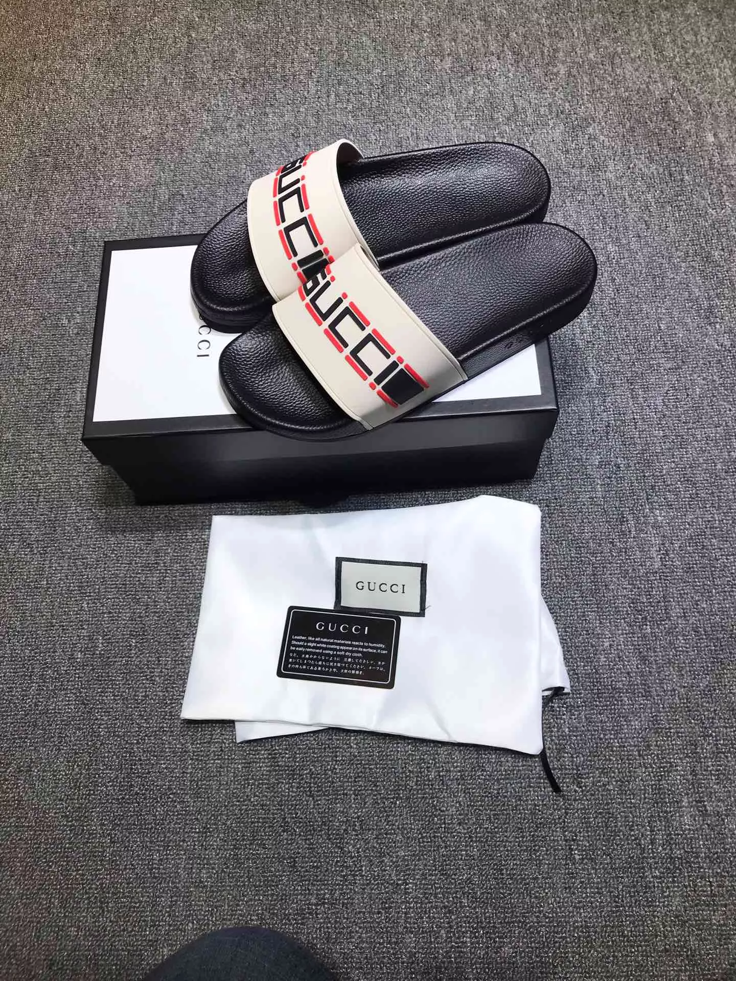 Gucci Slippers For Women Affordable 8824