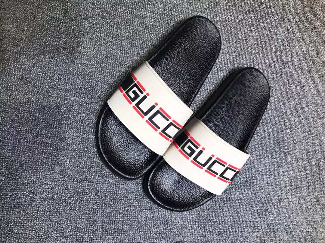 Gucci Slippers For Women Affordable 8824