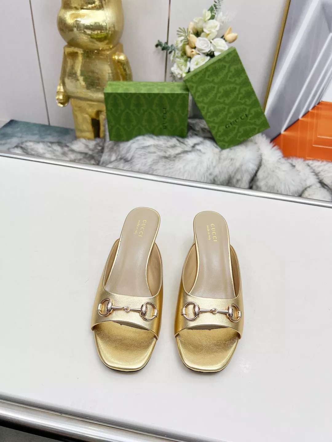 Gucci Slippers For Women AllSeason 6093