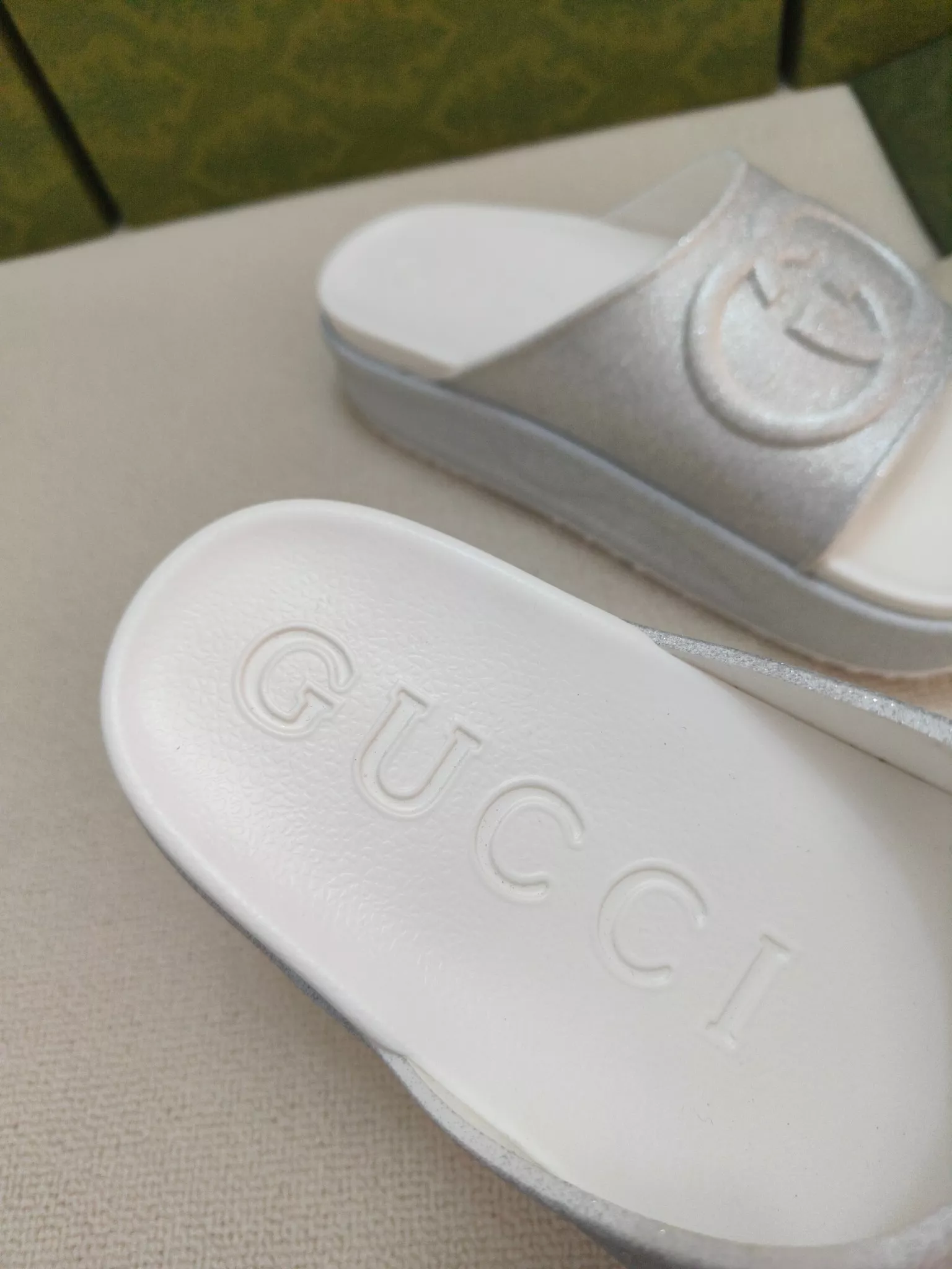 Gucci Slippers For Women BestValue 2962