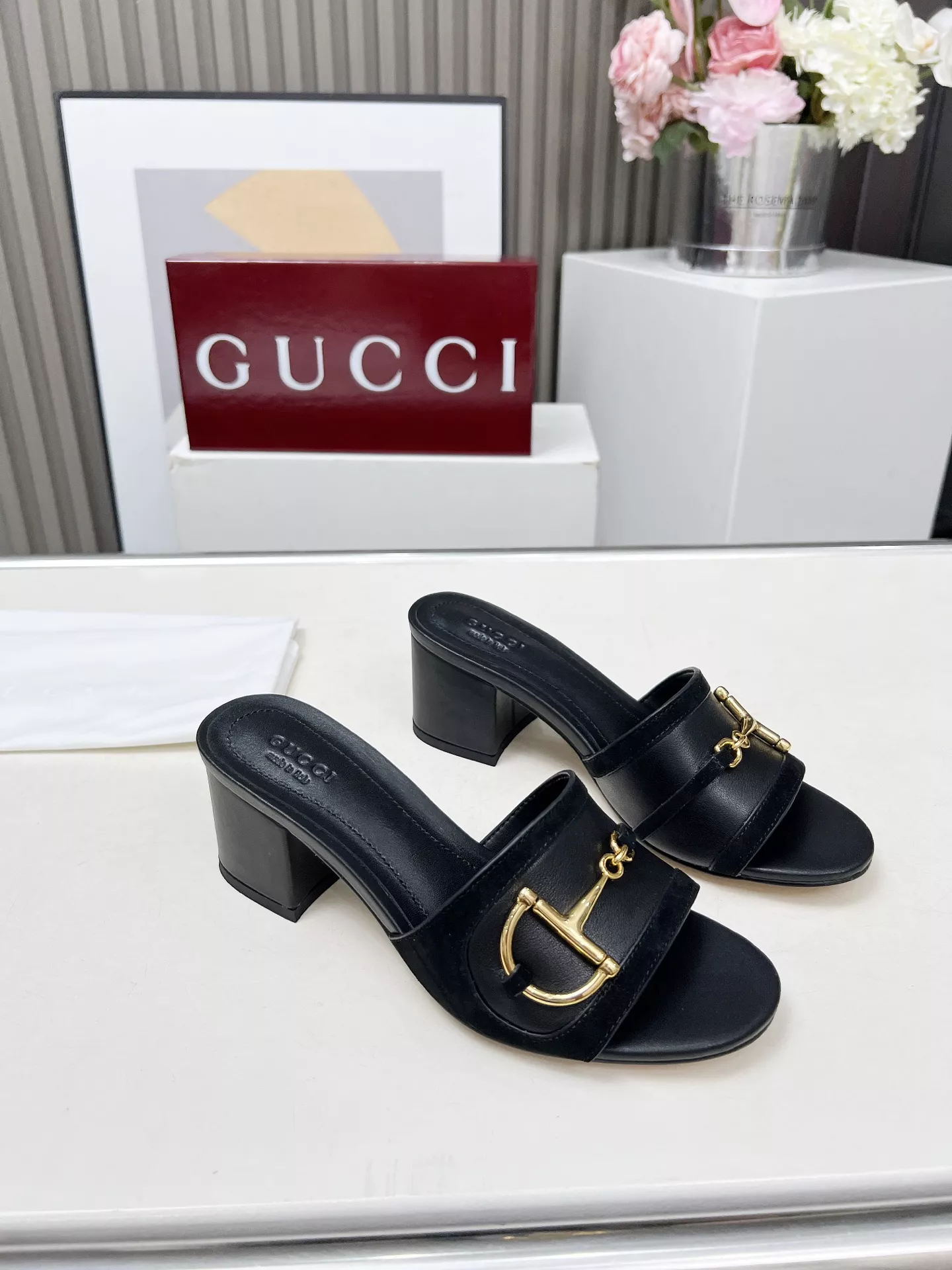 Gucci Slippers For Women Breathable 4387