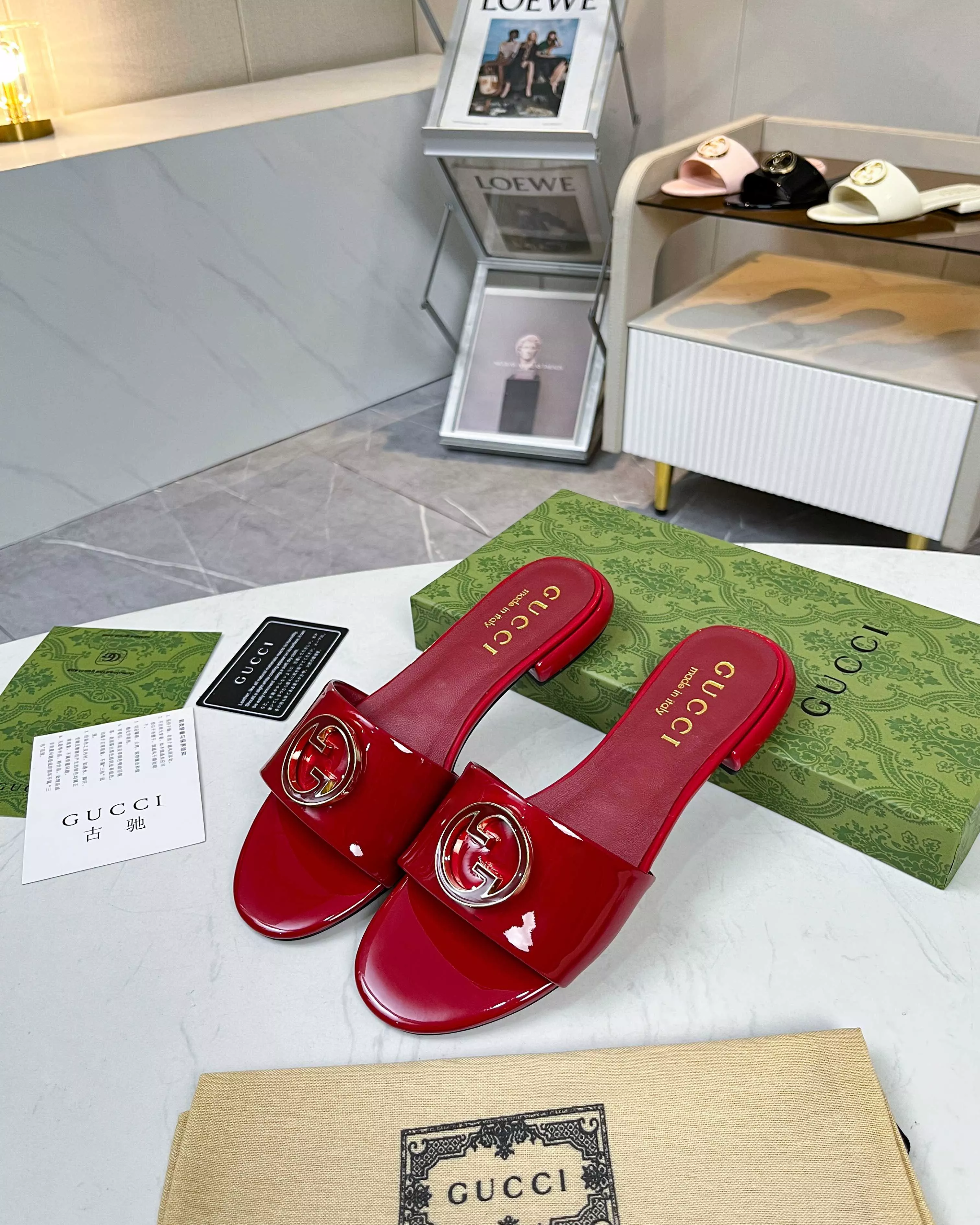 Gucci Slippers For Women Bright 1719