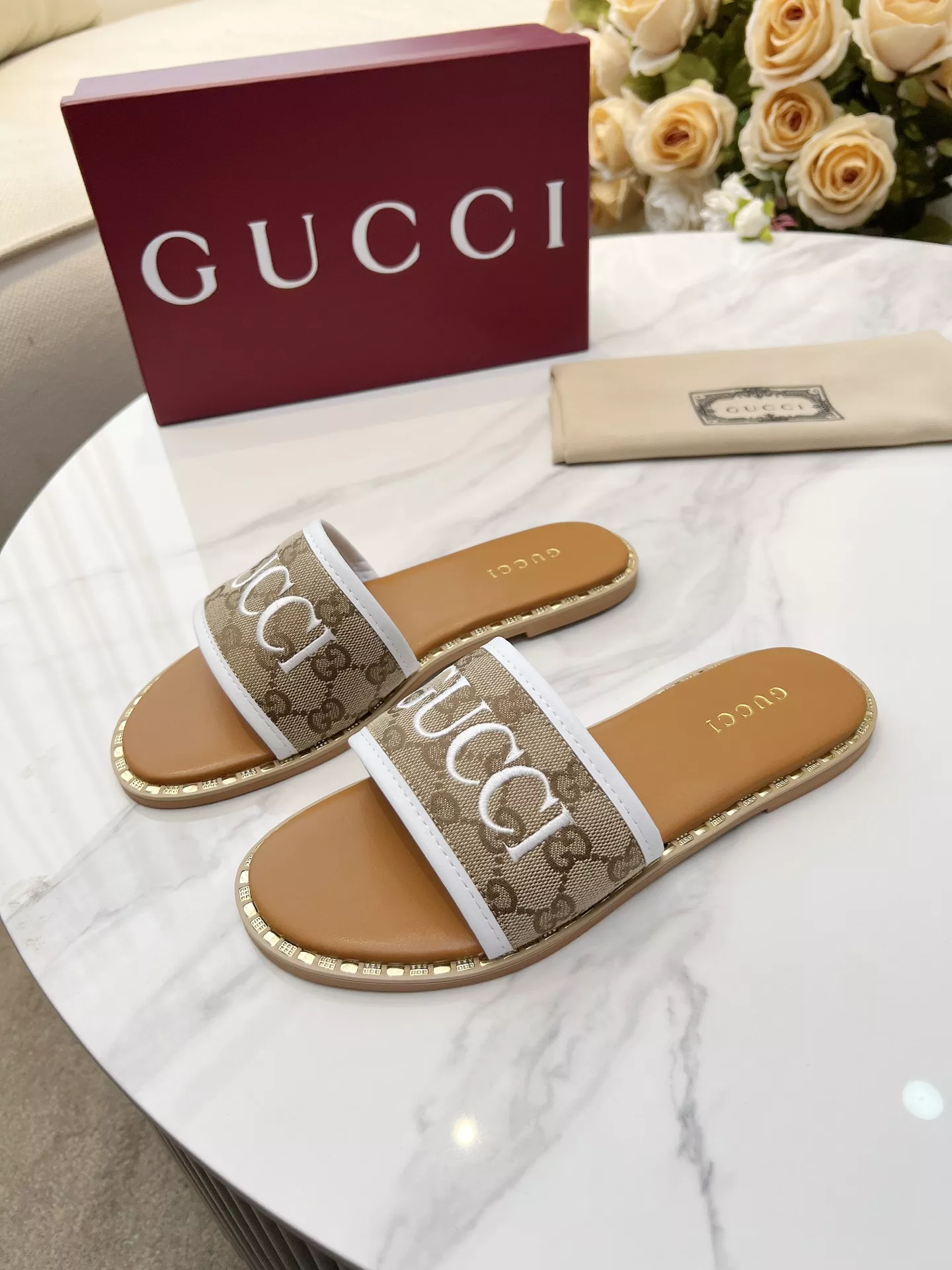 Gucci Slippers For Women Classic 2435