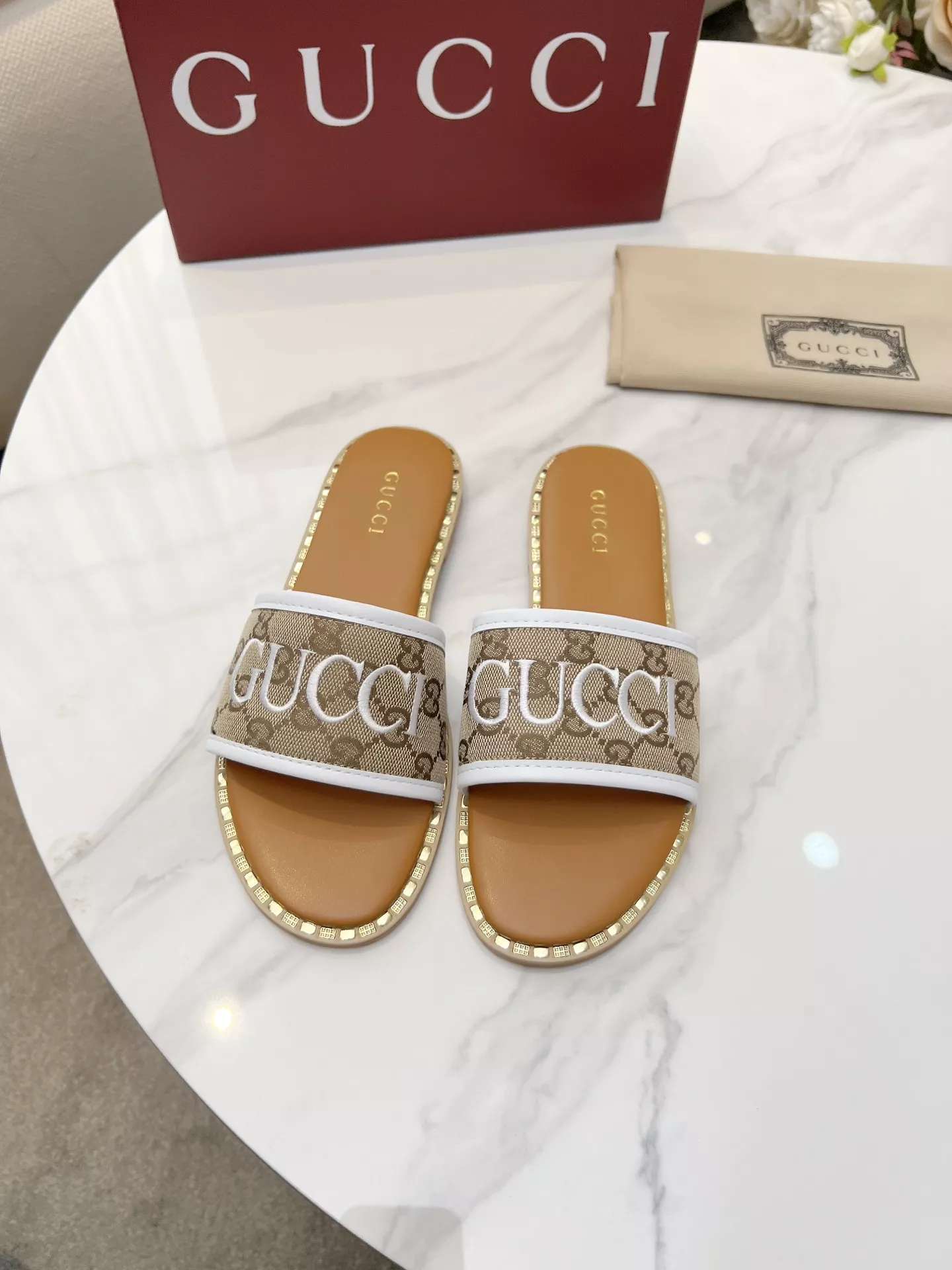 Gucci Slippers For Women Classic 2435