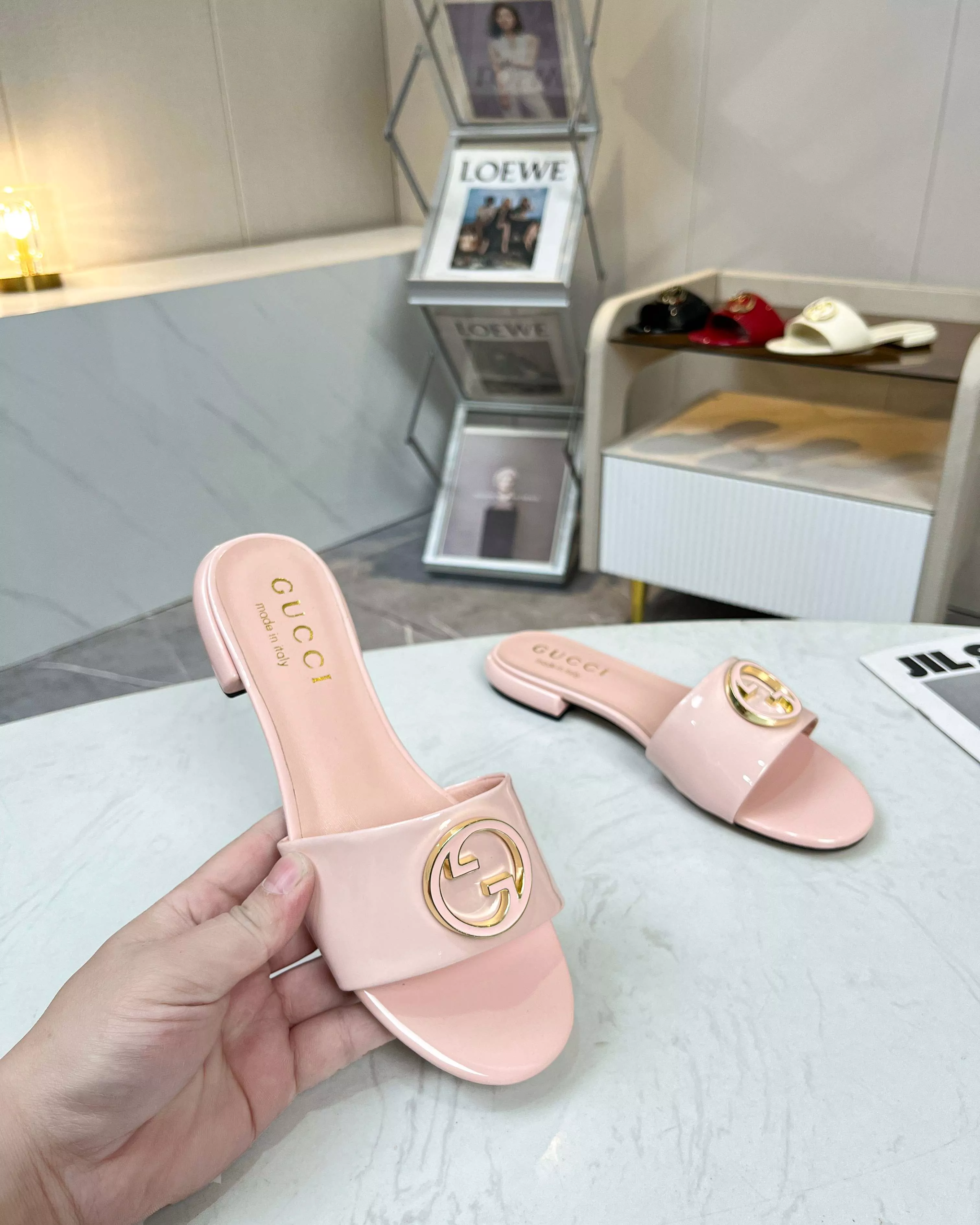Gucci Slippers For Women Classic 4002