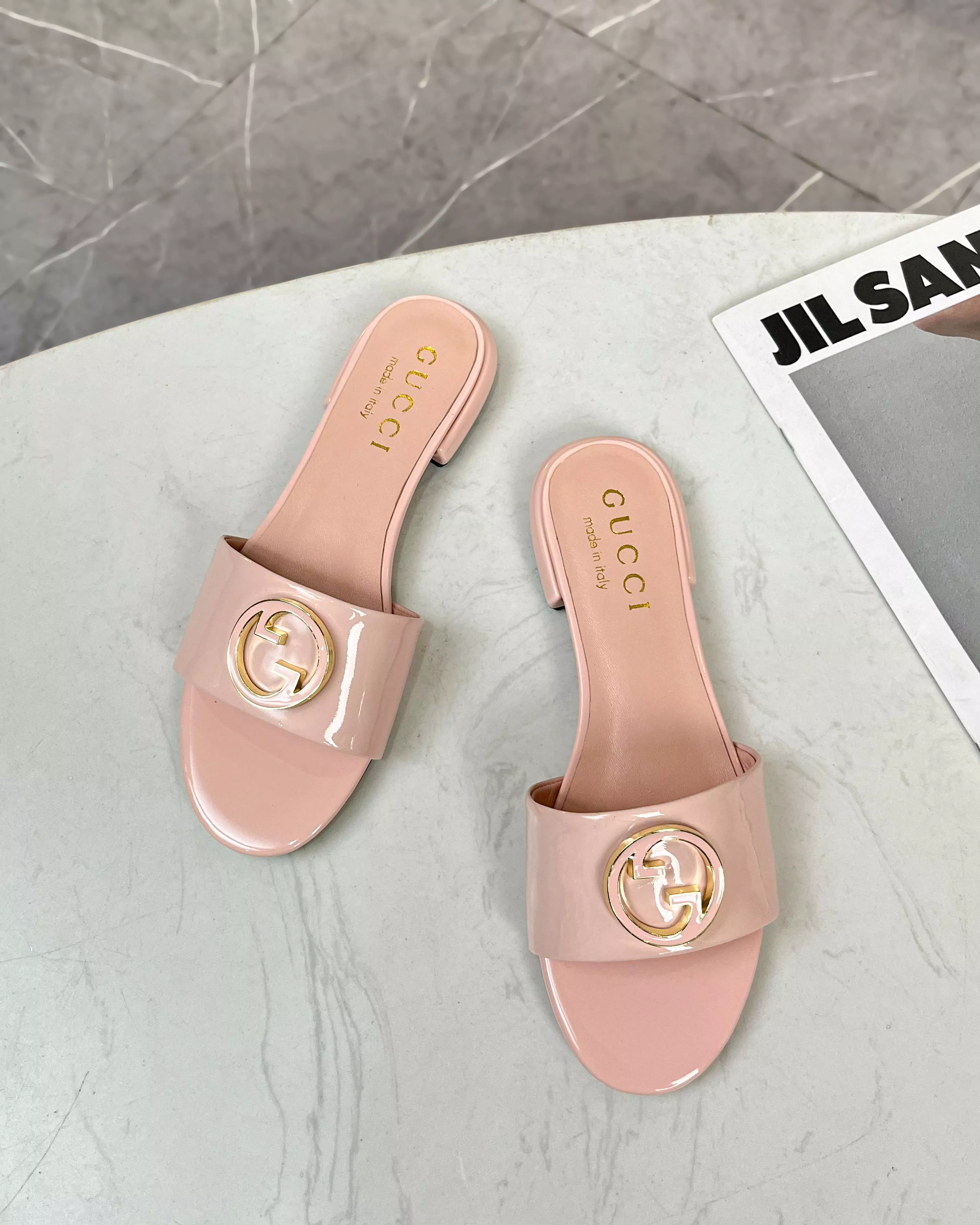 Gucci Slippers For Women Classic 4002