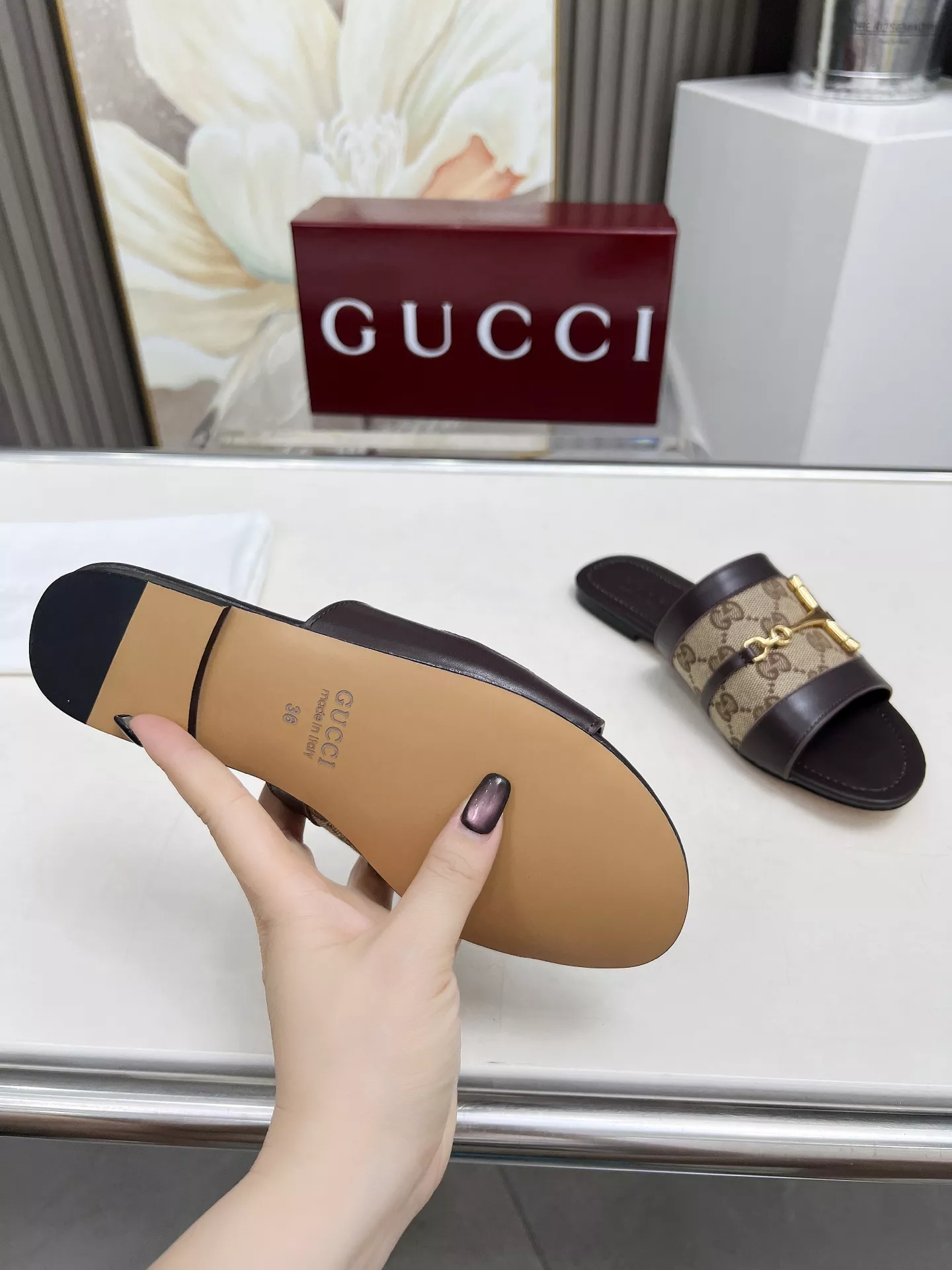 Gucci Slippers For Women Comfortable 3571